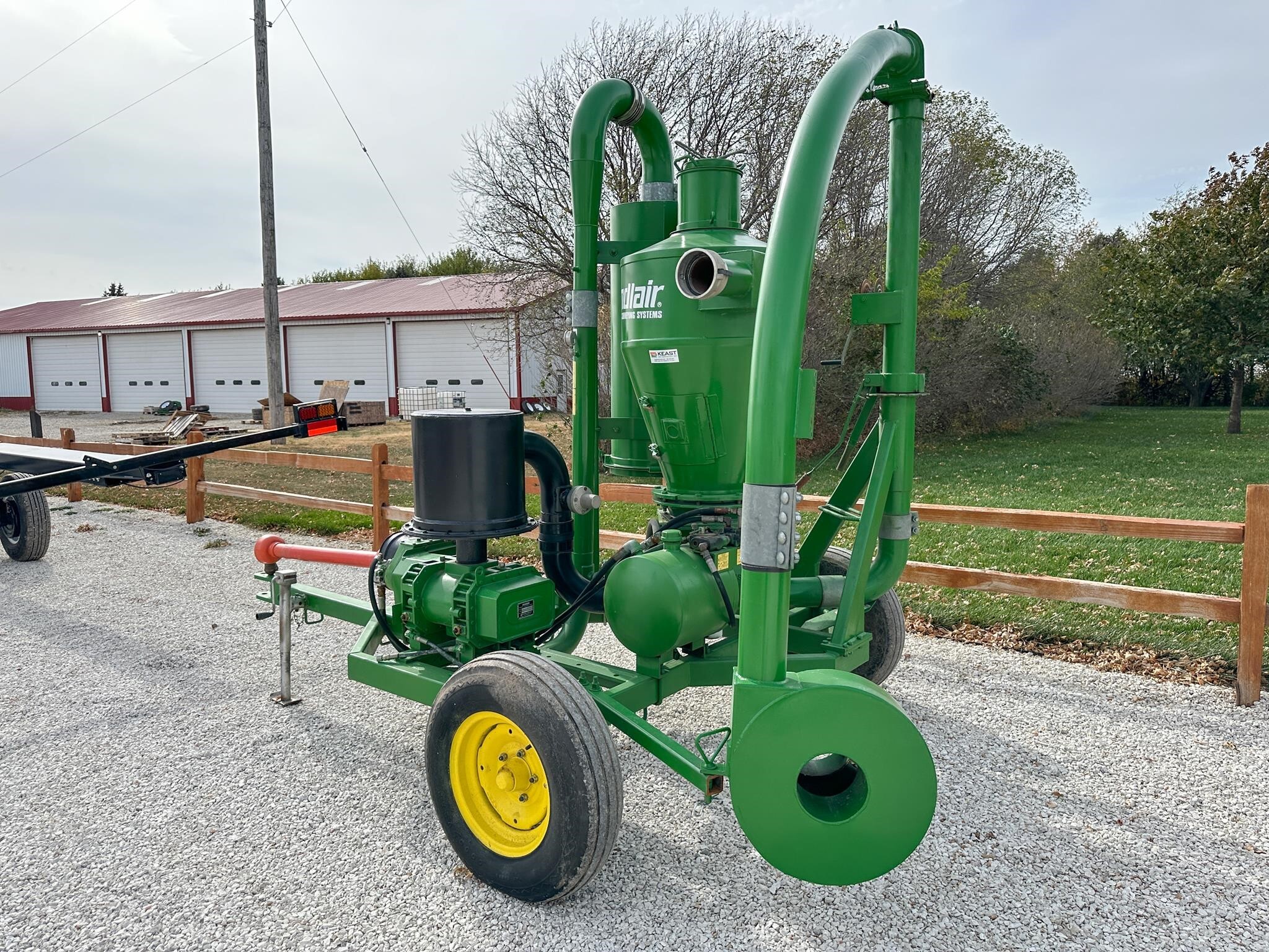  Handlair 555 Grain Vac