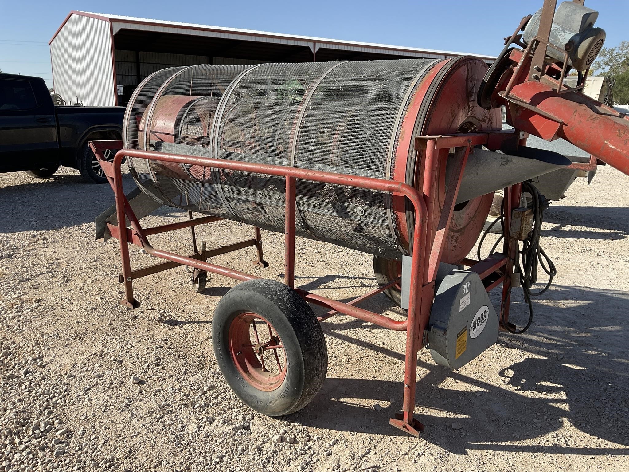  Sioux Steel 42M Grain Cleaner
