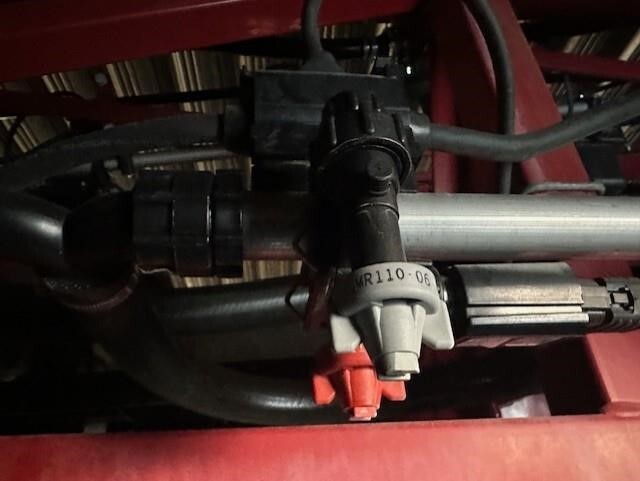 2021 Case IH Patriot 3340 Self-Propelled Sprayer