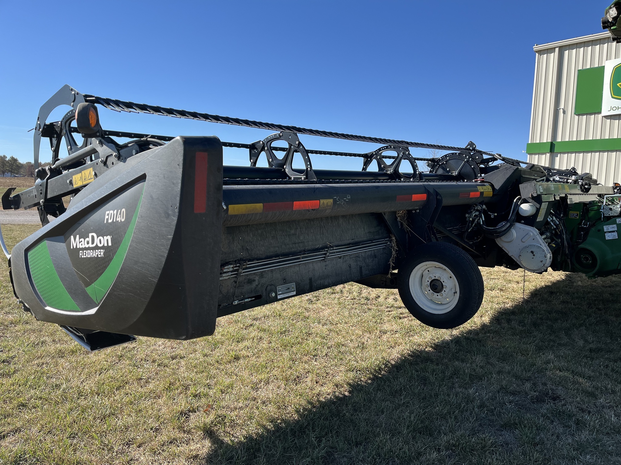 2021 MacDon FD140 Platform