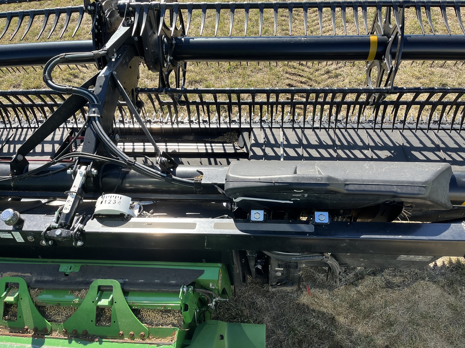 2021 MacDon FD140 Platform