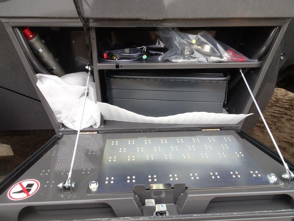 2024 Claas LEXION 8800TT Combine