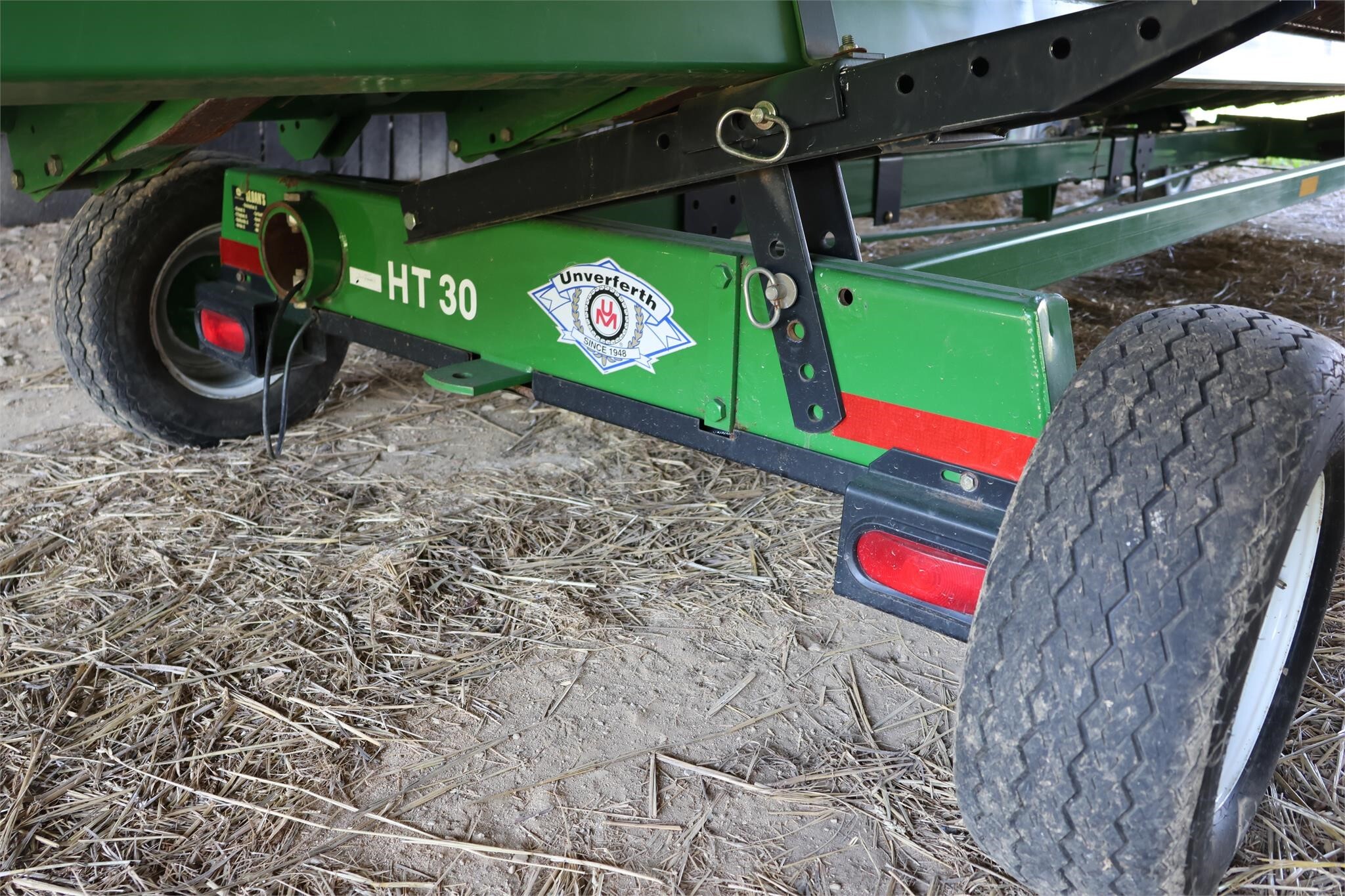 2007 Unverferth HT30 Header Trailer