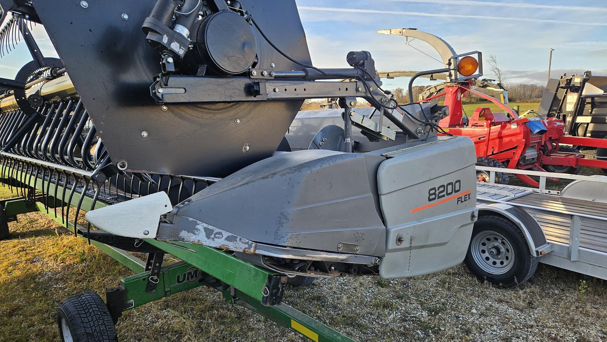2007 Gleaner 8200 Platform