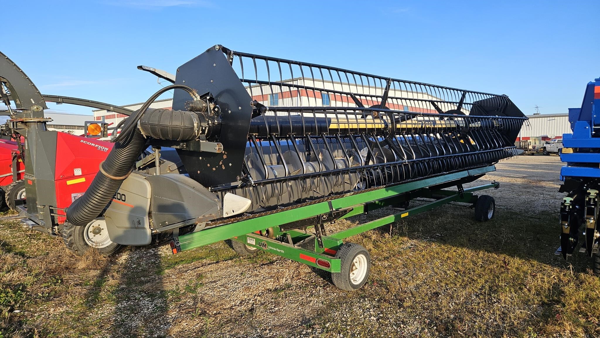 2007 Gleaner 8200 Platform
