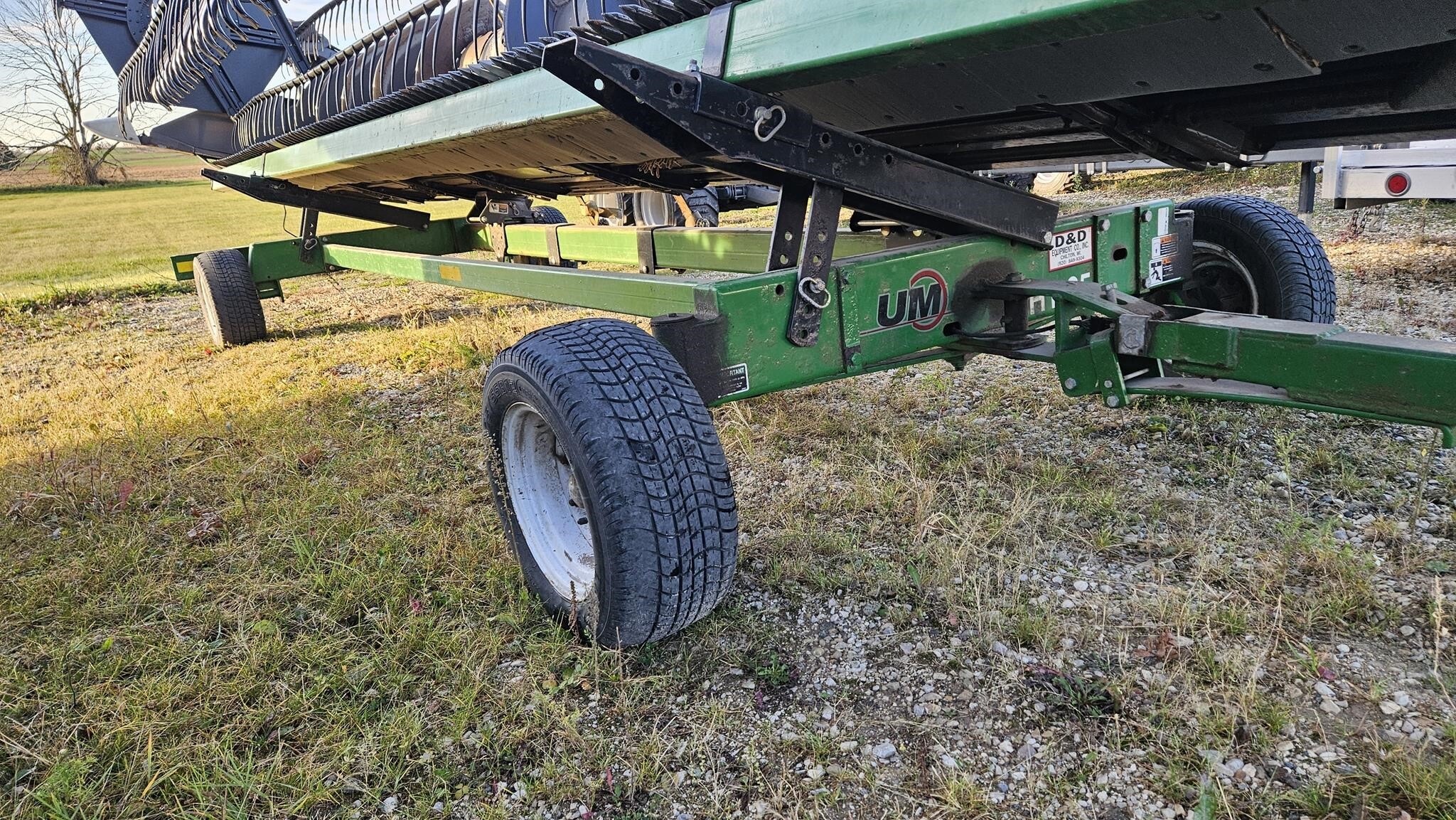 2007 Gleaner 8200 Platform