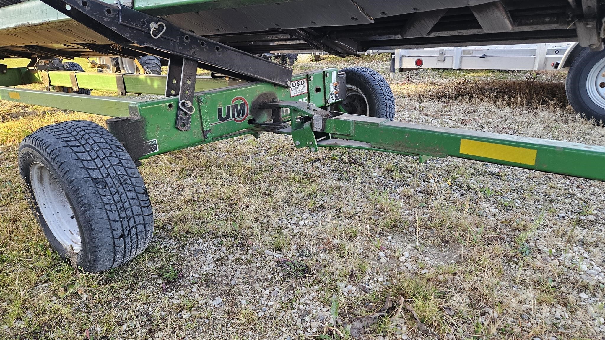 2007 Gleaner 8200 Platform