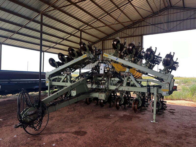 Used Orthman 1tRIPr XD Strip-Till for Sale - 2 Listings