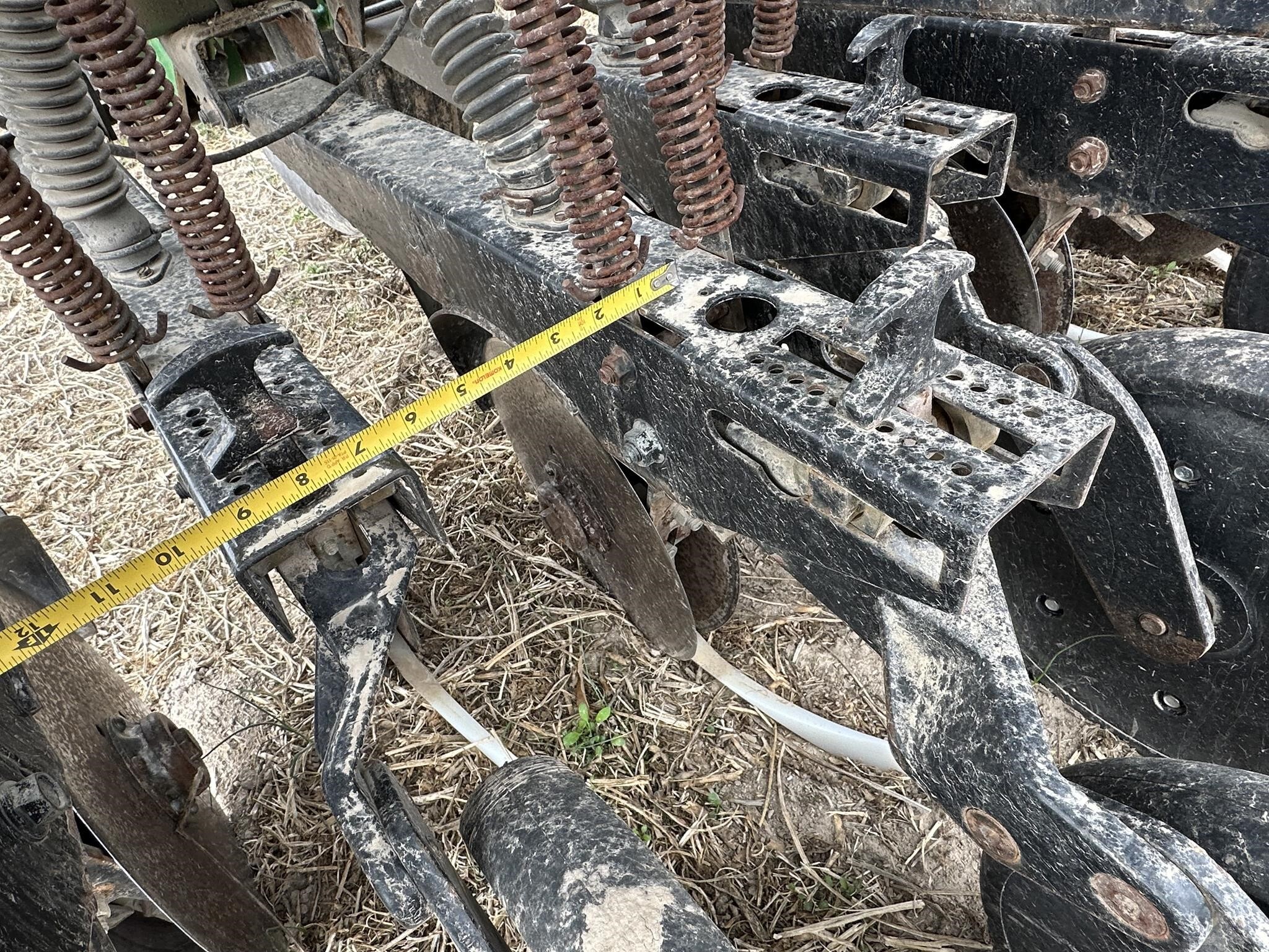  Great Plains SOLID STAND 2000 Drill
