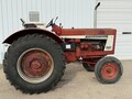 1965 International Harvester 706 Tractor