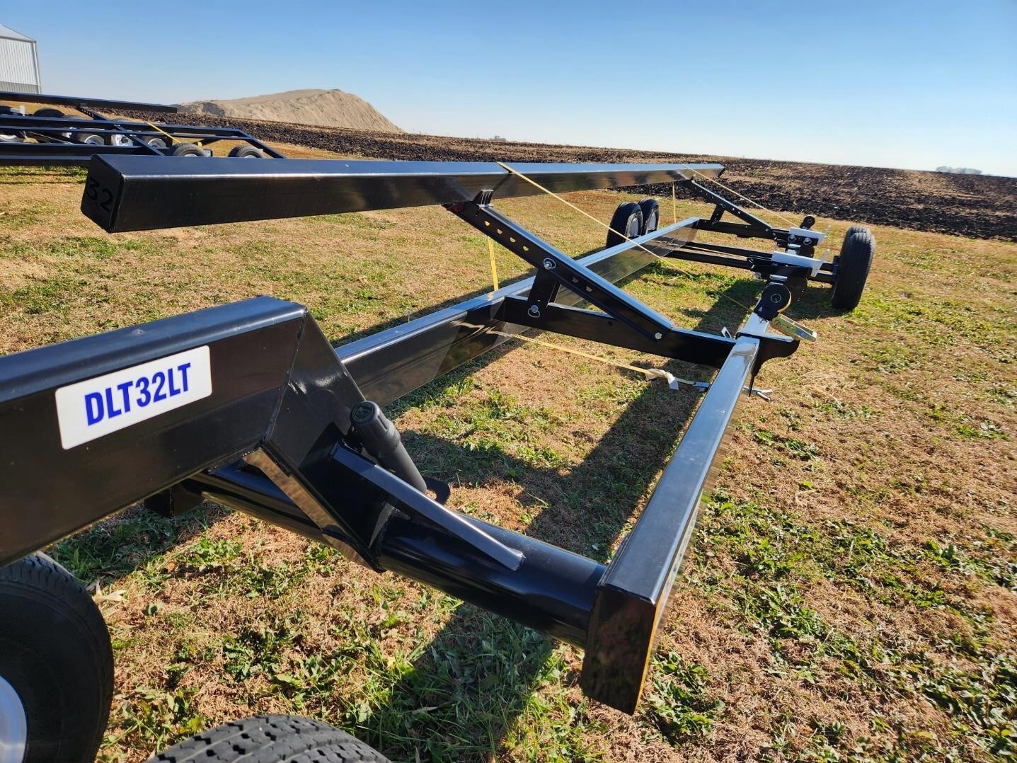 2024 Duo Lift DLT32LT Header Trailer