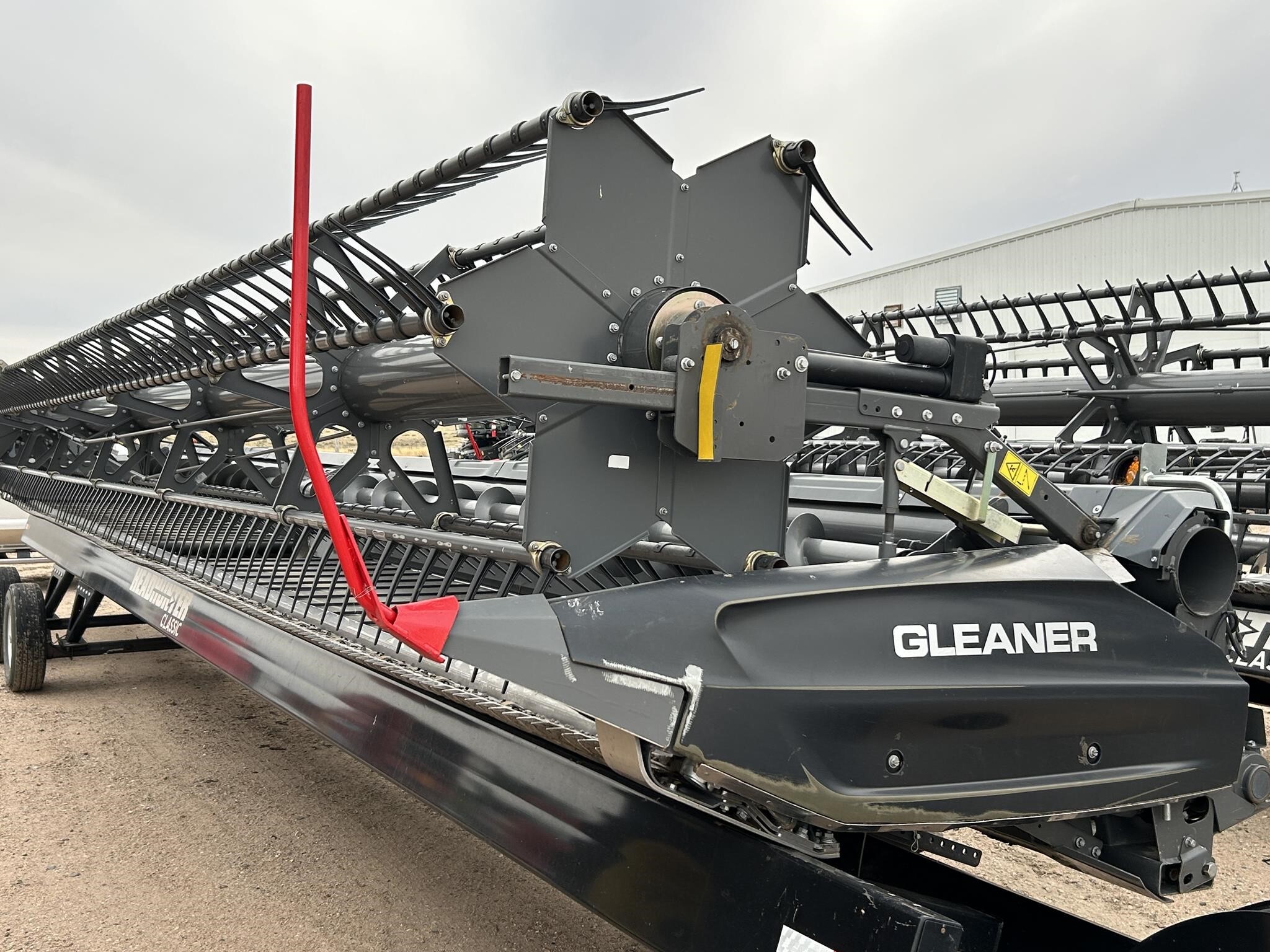 2023 Gleaner 9340 Platform