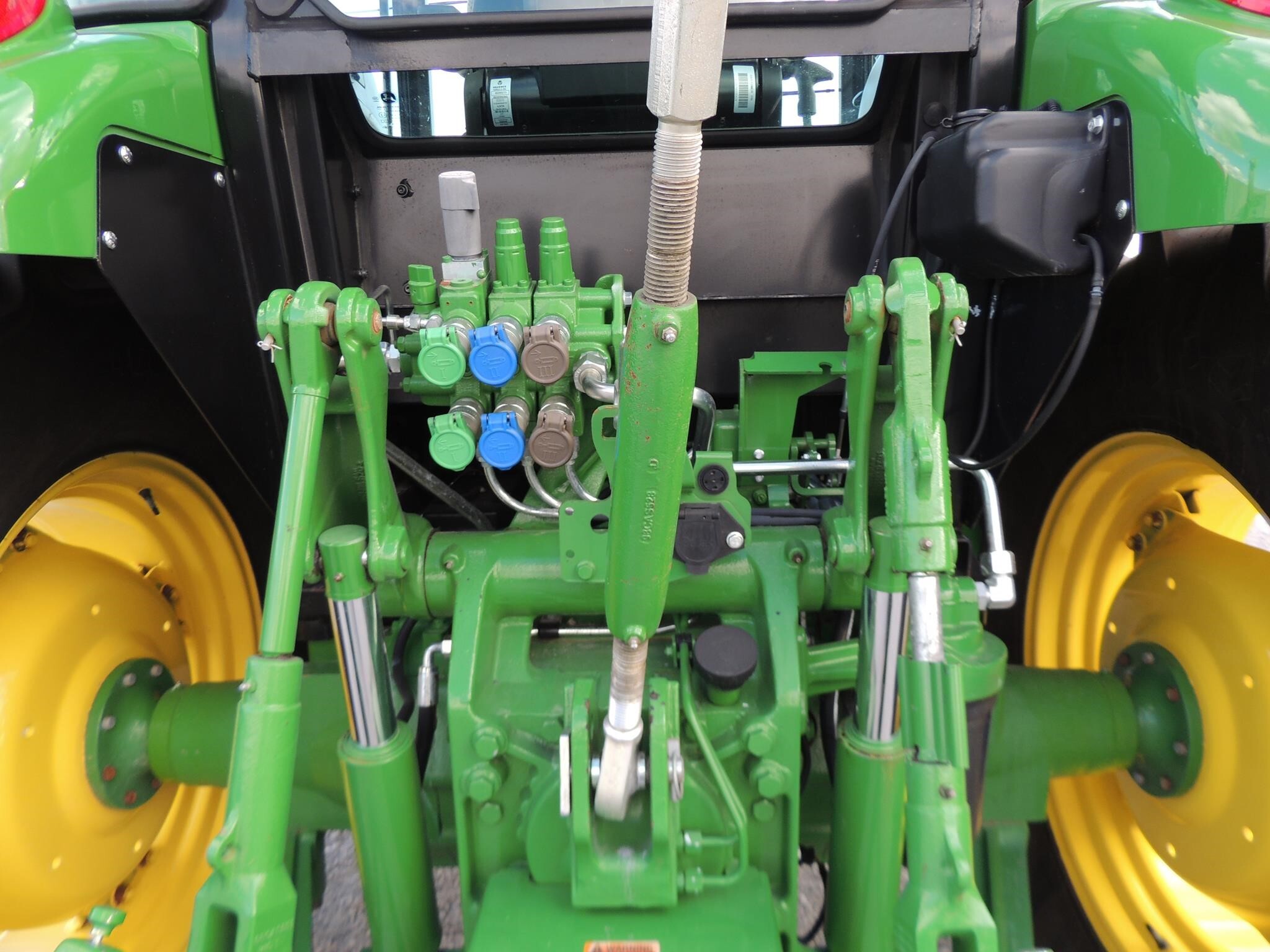 2020 John Deere 6120E Tractor