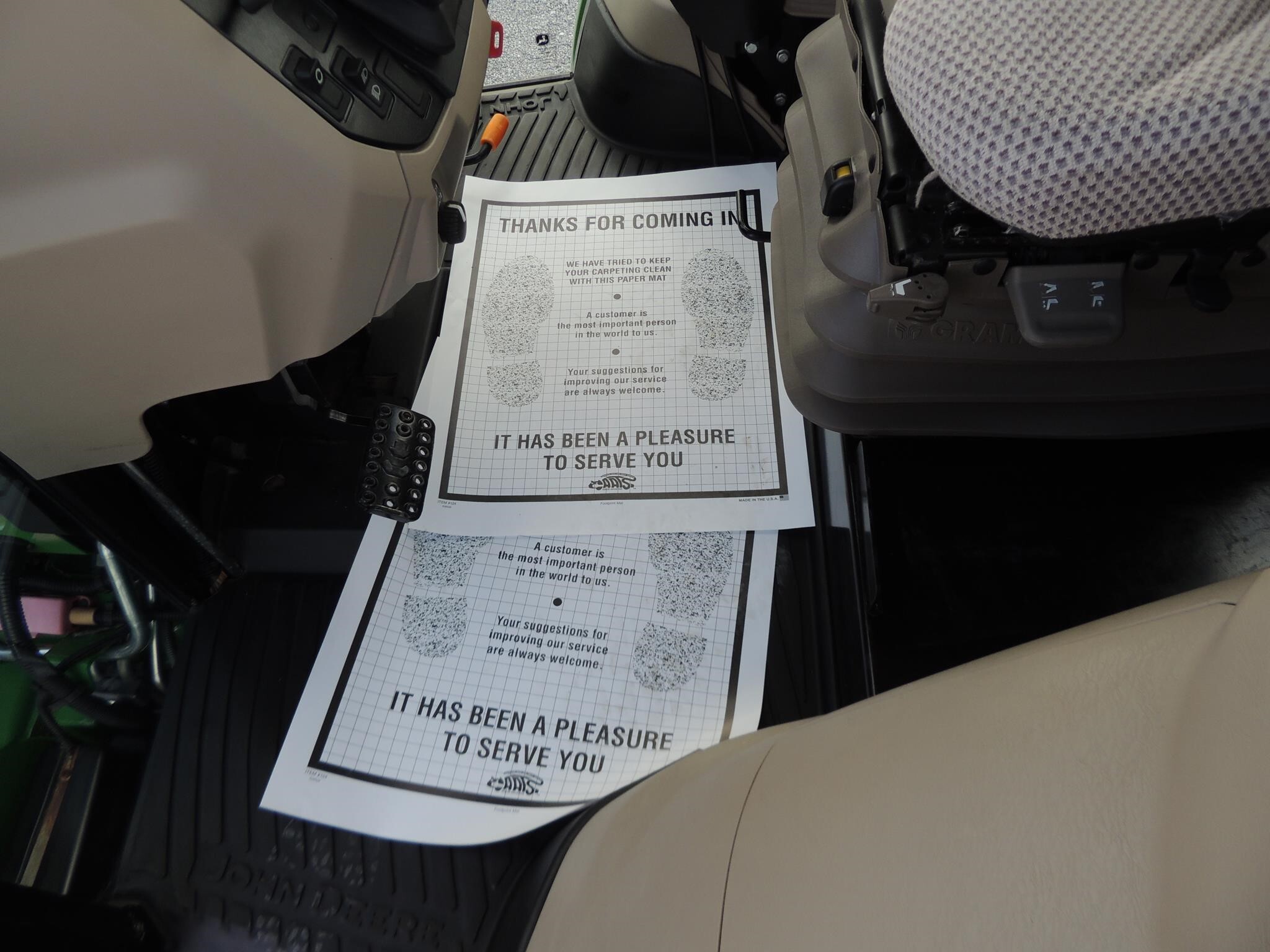 2020 John Deere 6120E Tractor