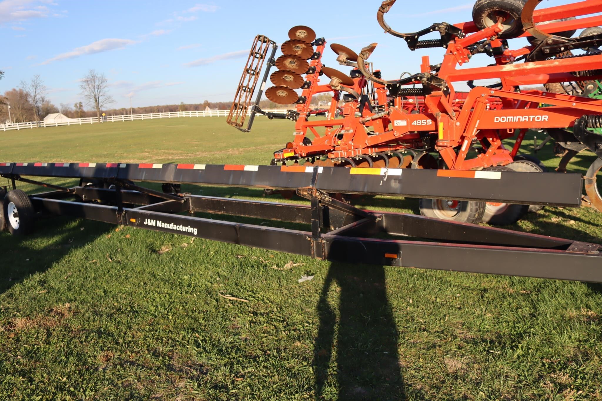 2011 J&M TB6000A-38 Header Trailer