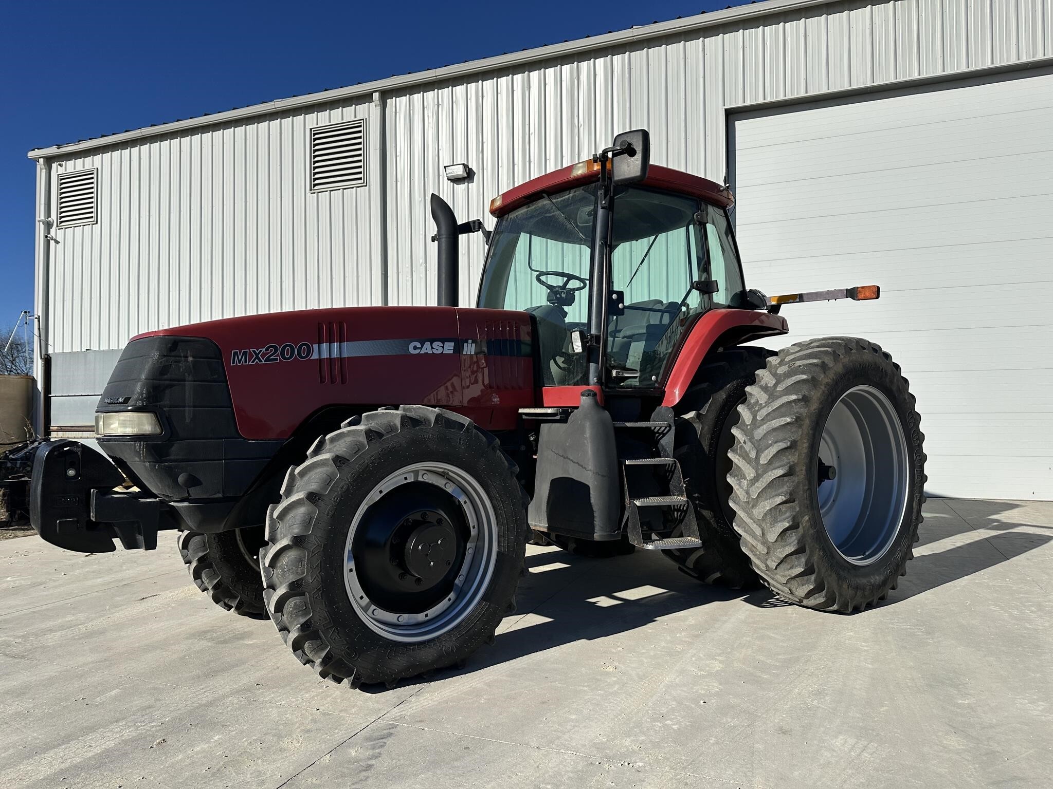 1999 Case IH MX200 Tractor