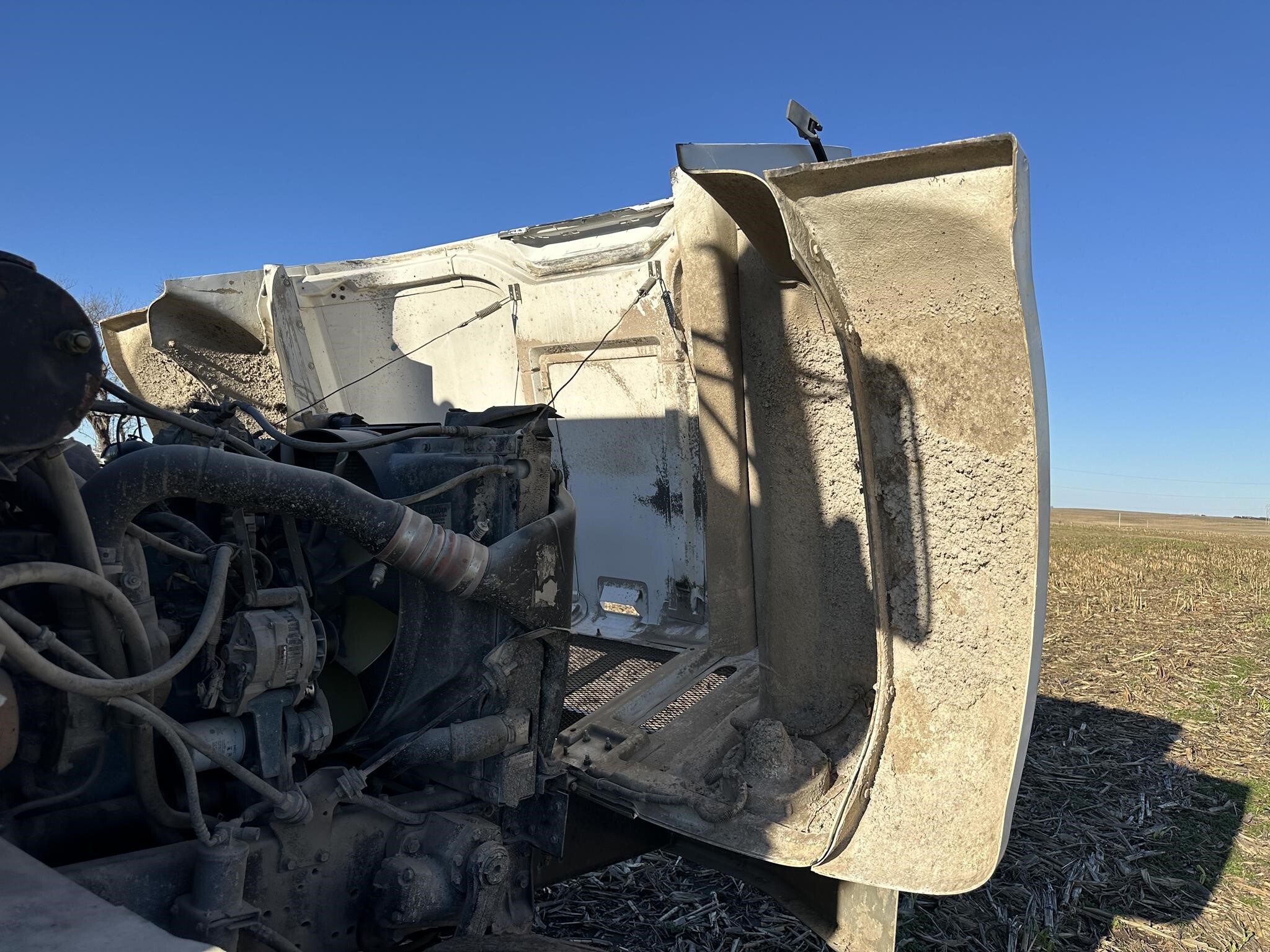  New Leader L3020 G4 Pull-Type Fertilizer Spreader