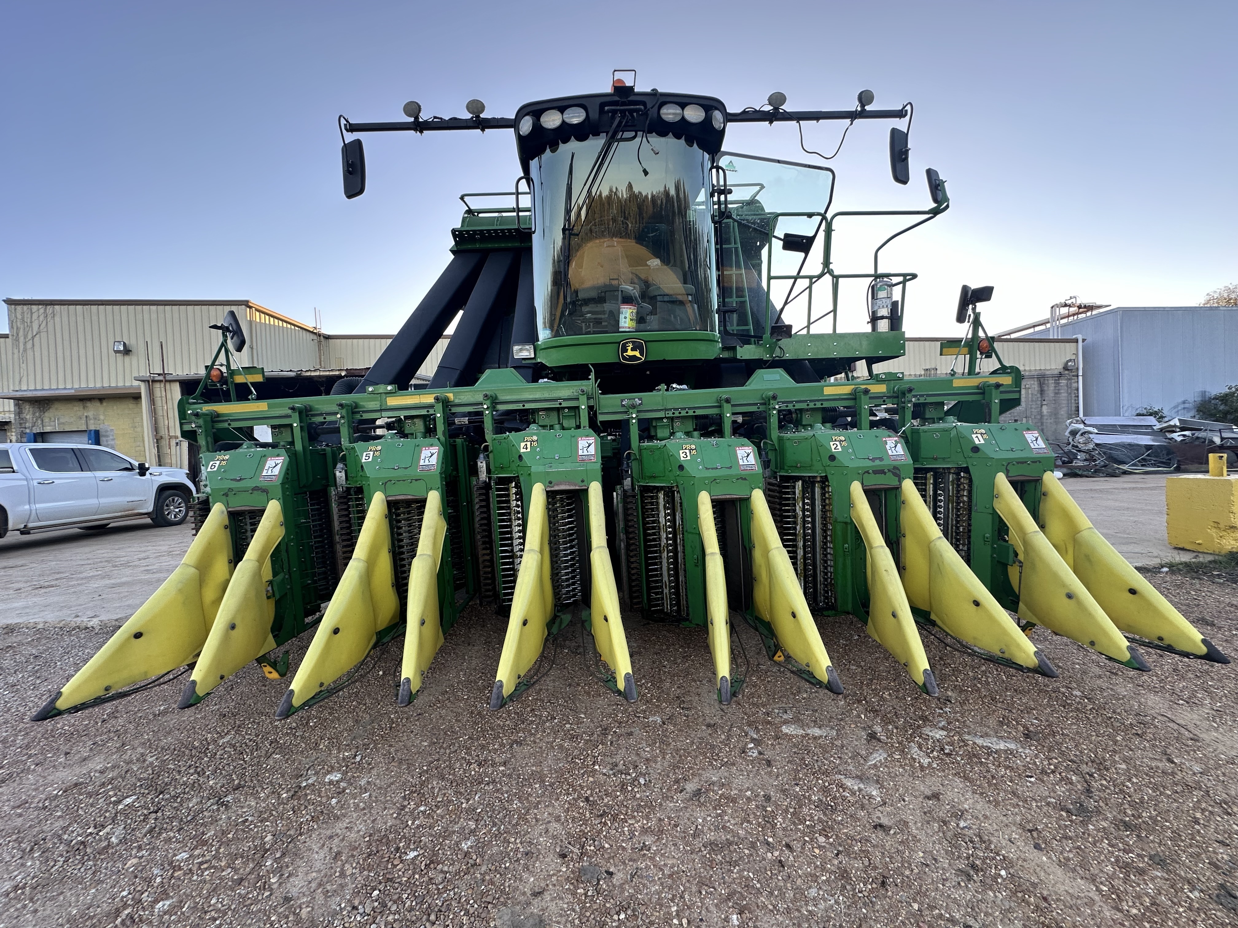 2016 John Deere CP690 Cotton Equipment