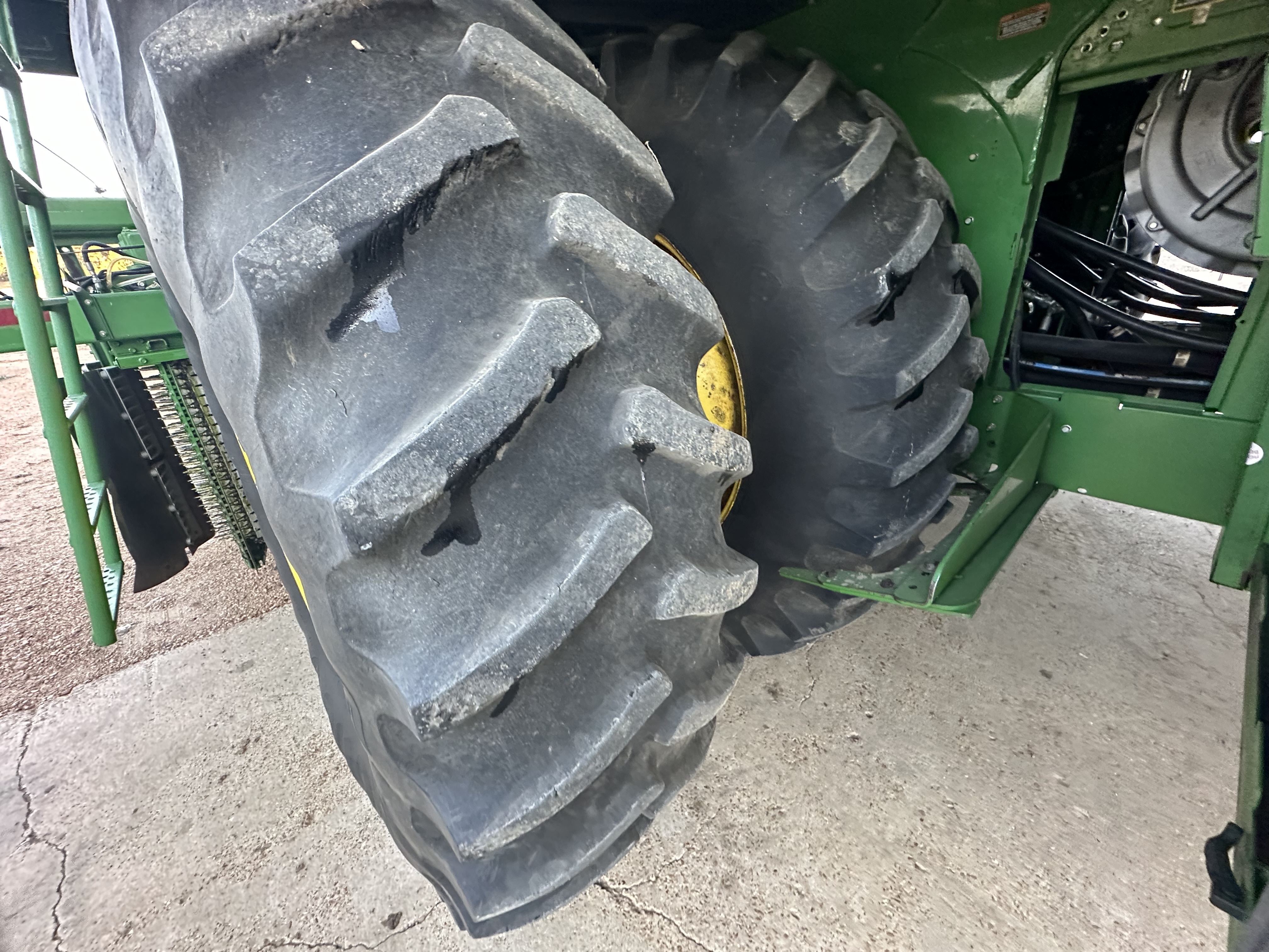 2016 John Deere CP690 Cotton Equipment