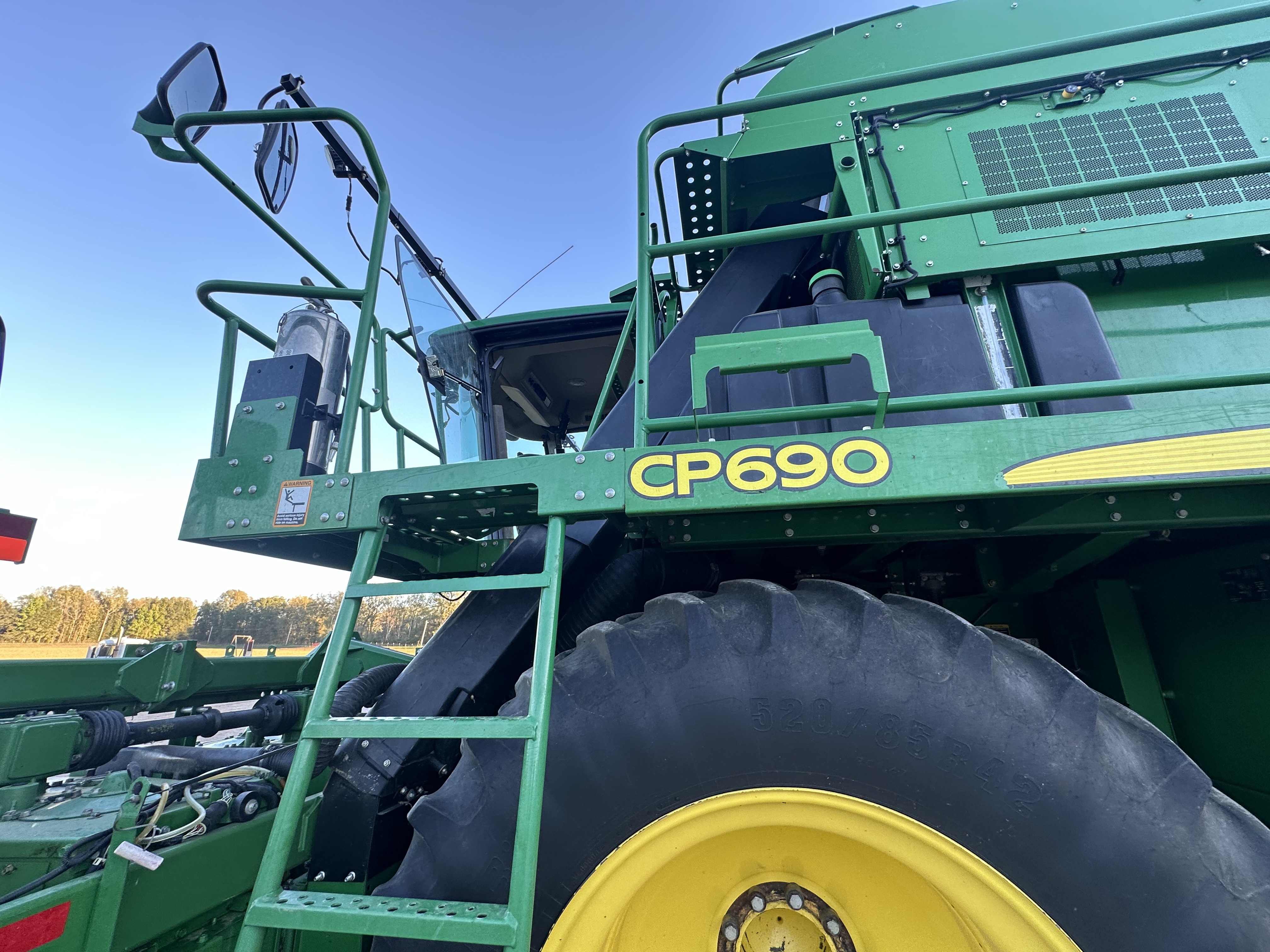 2016 John Deere CP690 Cotton Equipment