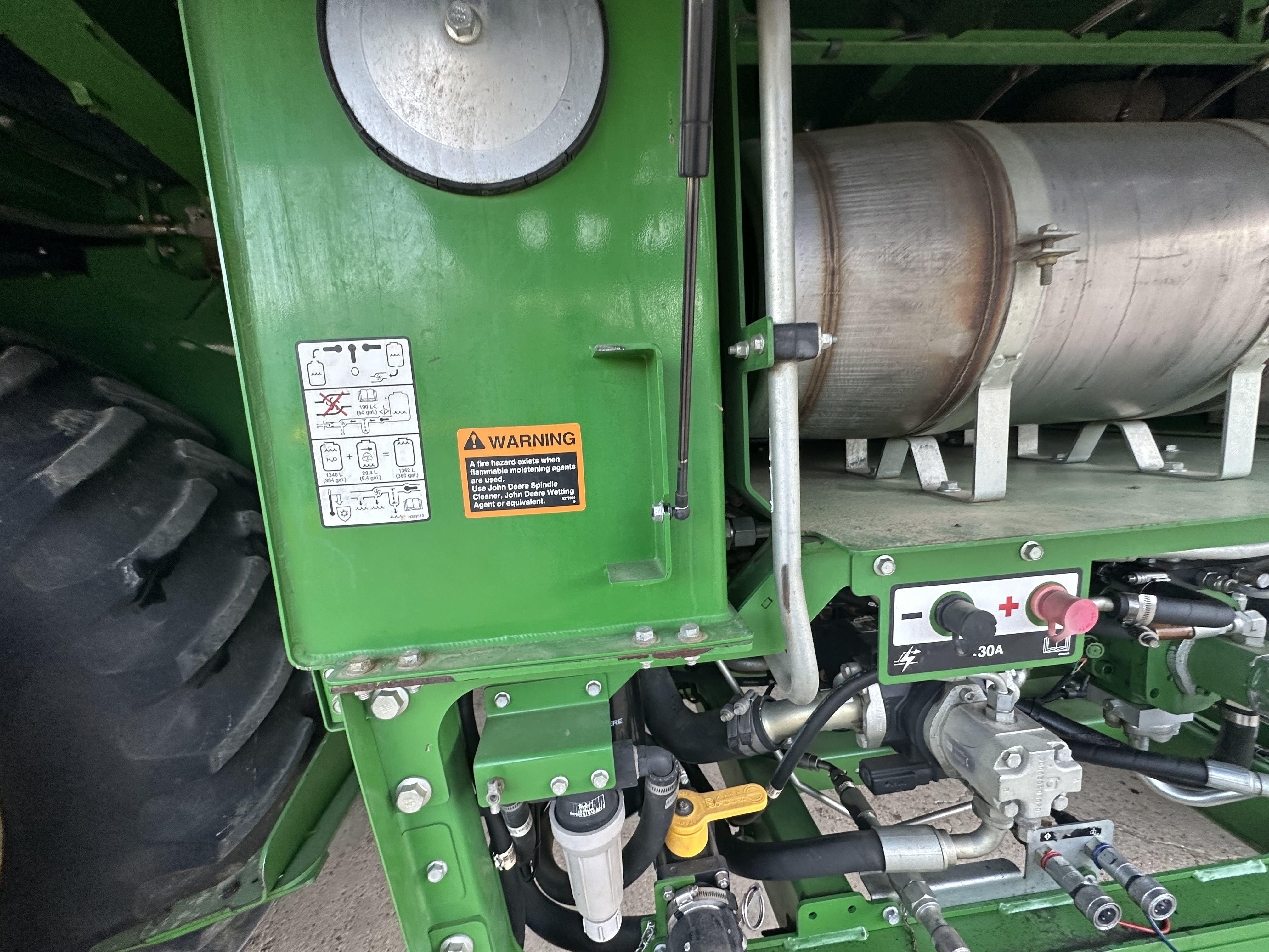 2016 John Deere CP690 Cotton Equipment