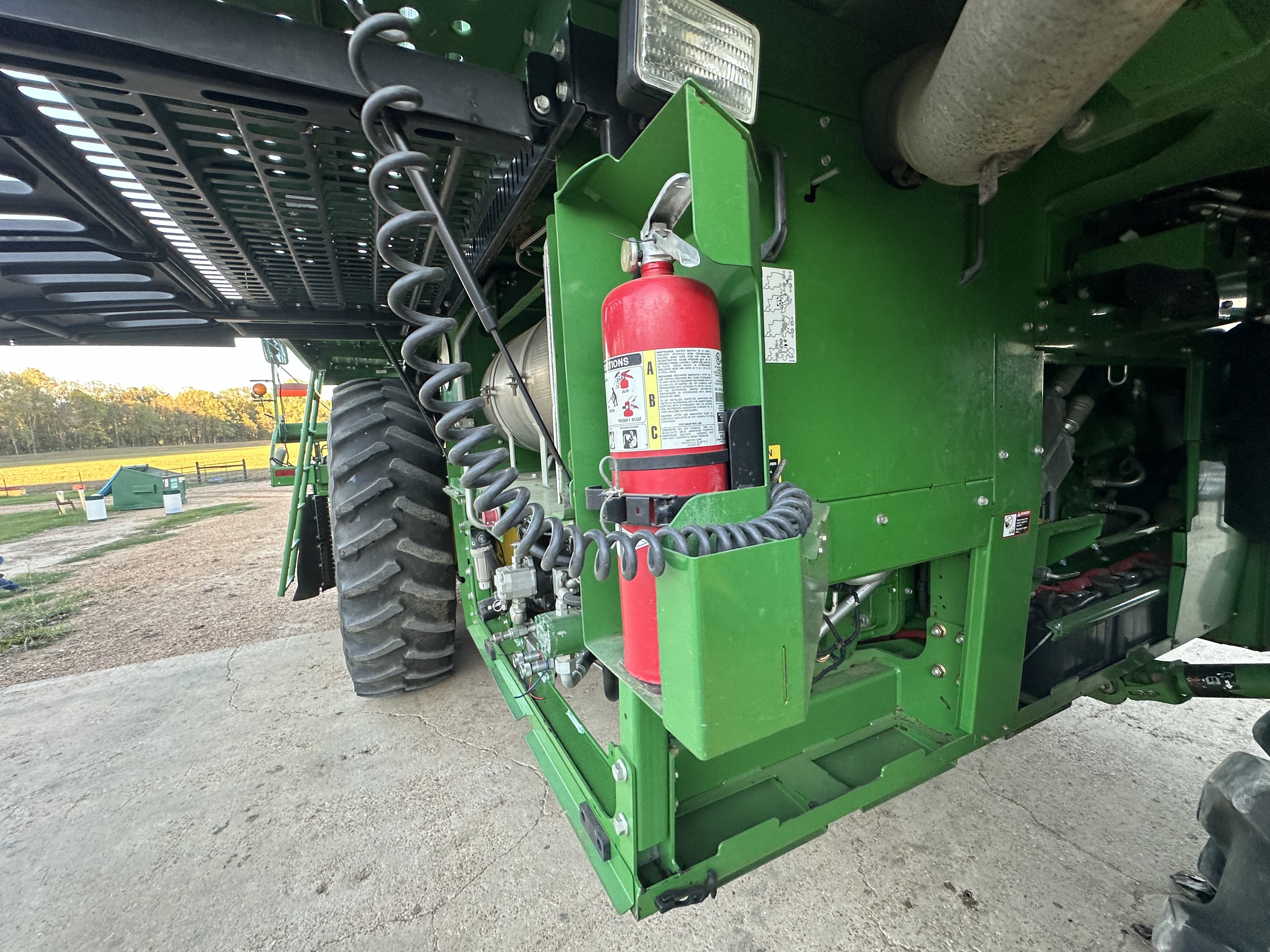 2016 John Deere CP690 Cotton Equipment