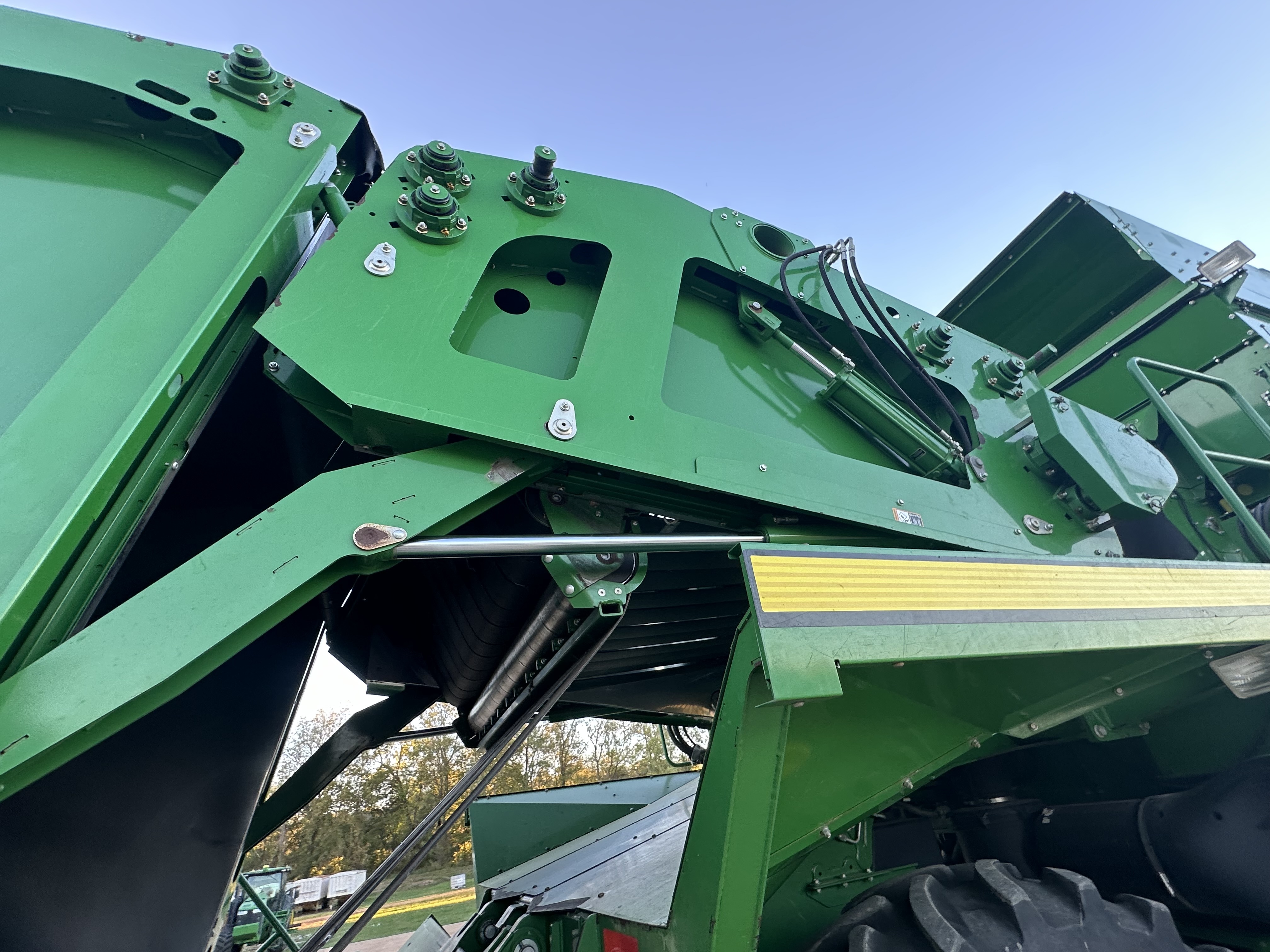 2016 John Deere CP690 Cotton Equipment