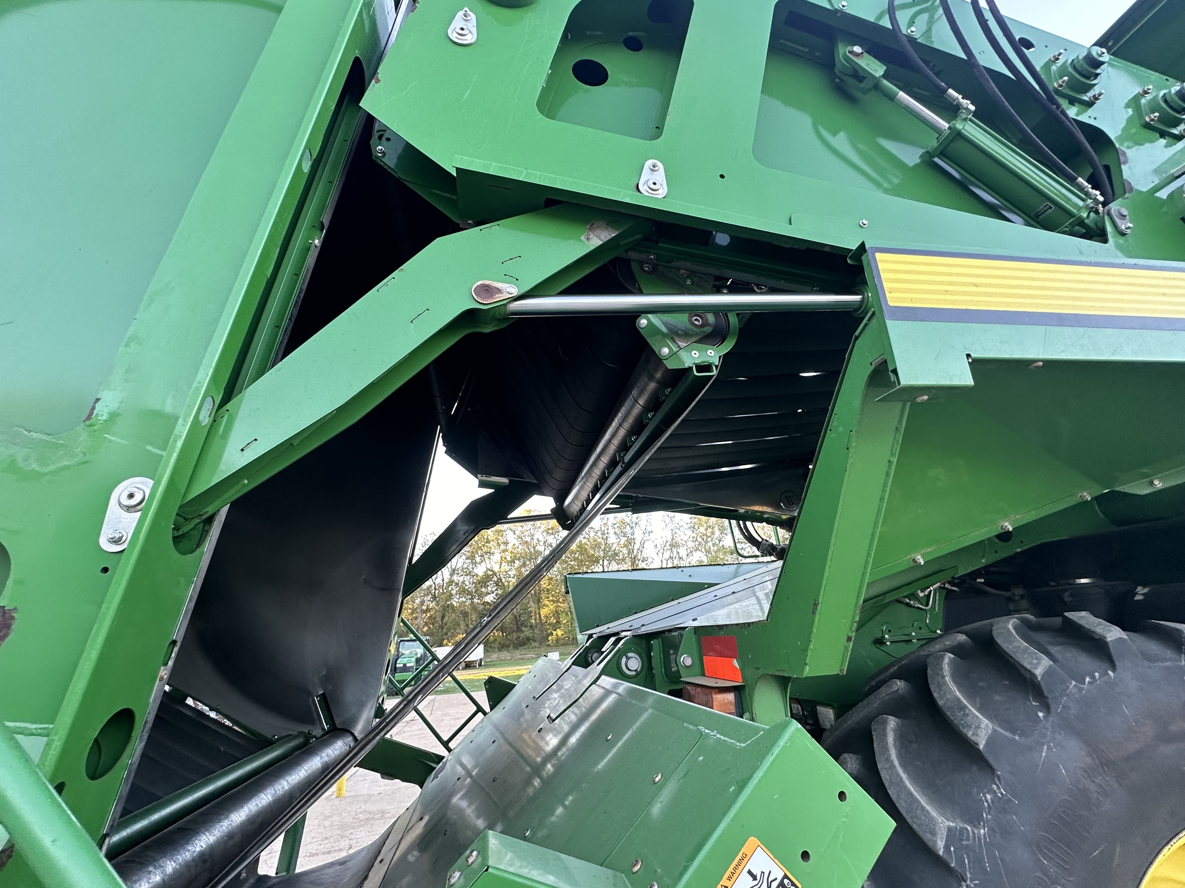 2016 John Deere CP690 Cotton Equipment