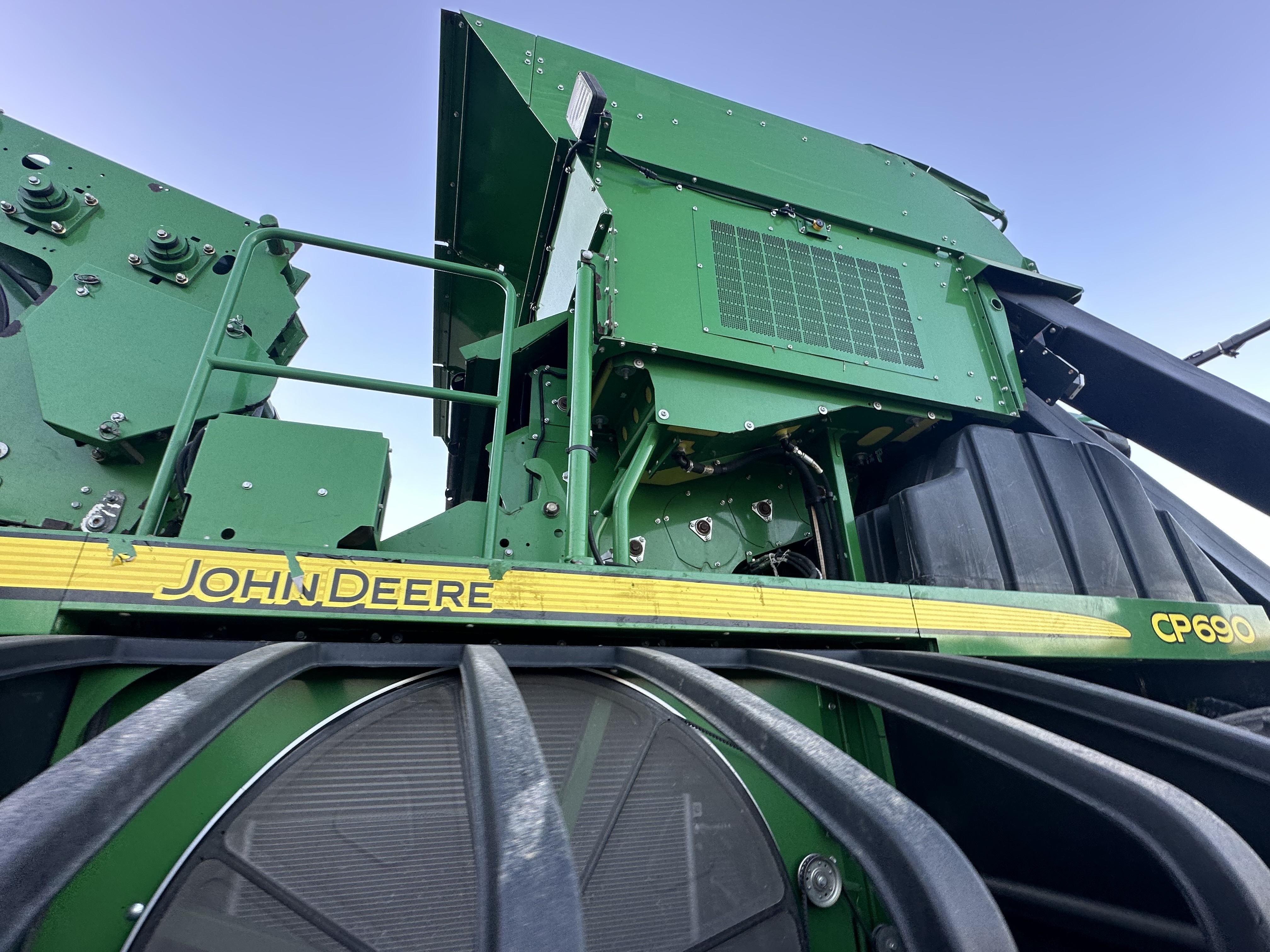 2016 John Deere CP690 Cotton Equipment