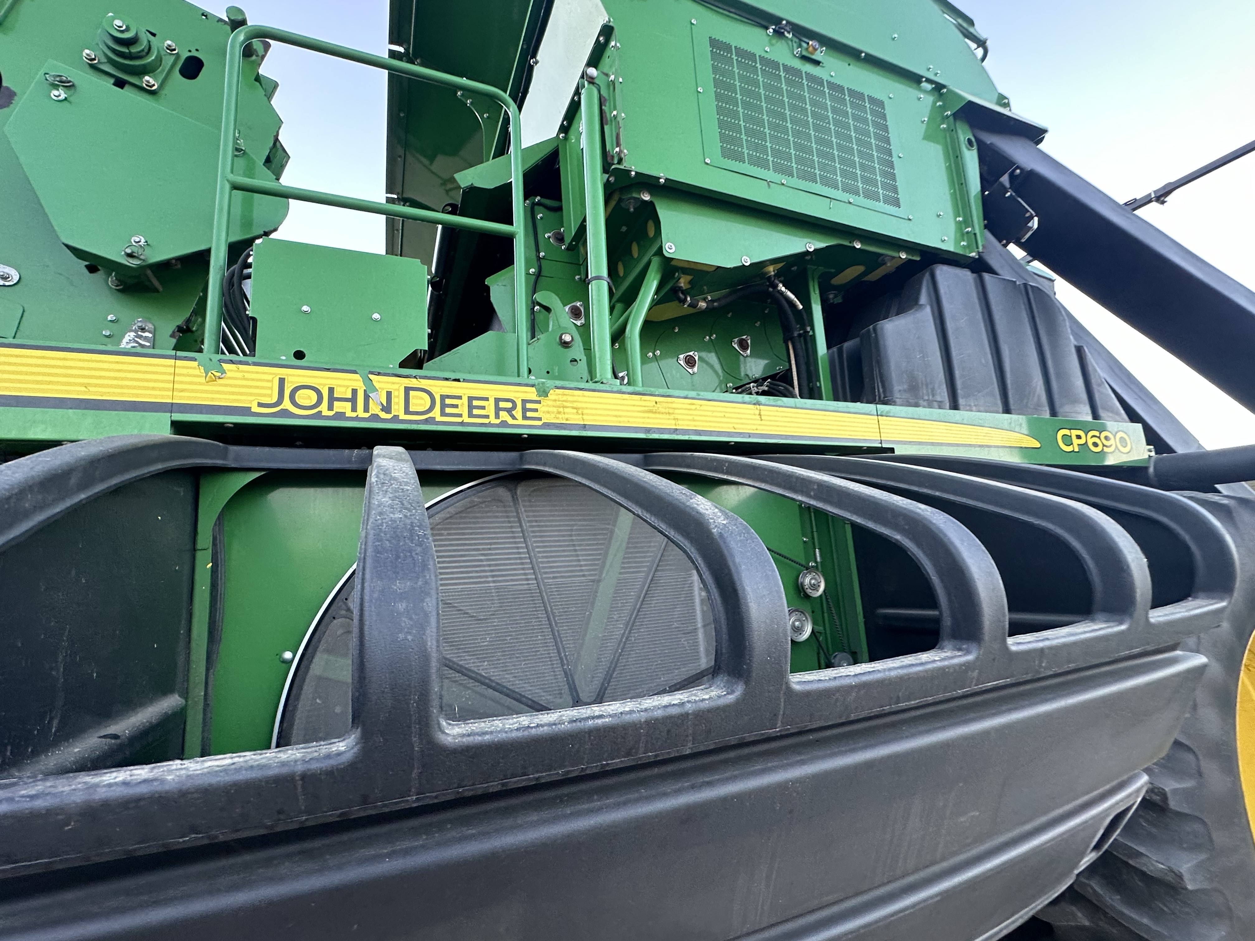 2016 John Deere CP690 Cotton Equipment