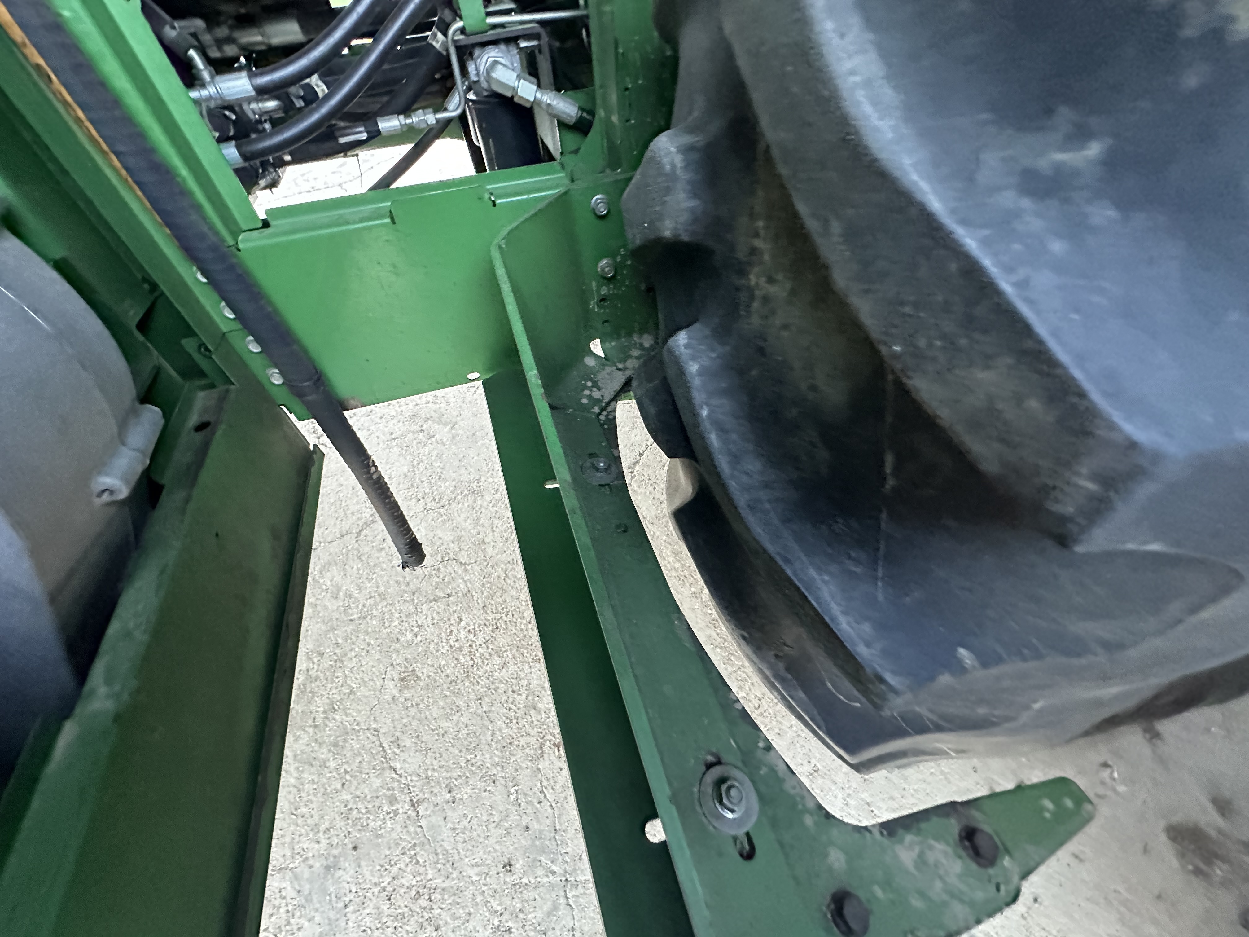 2016 John Deere CP690 Cotton Equipment