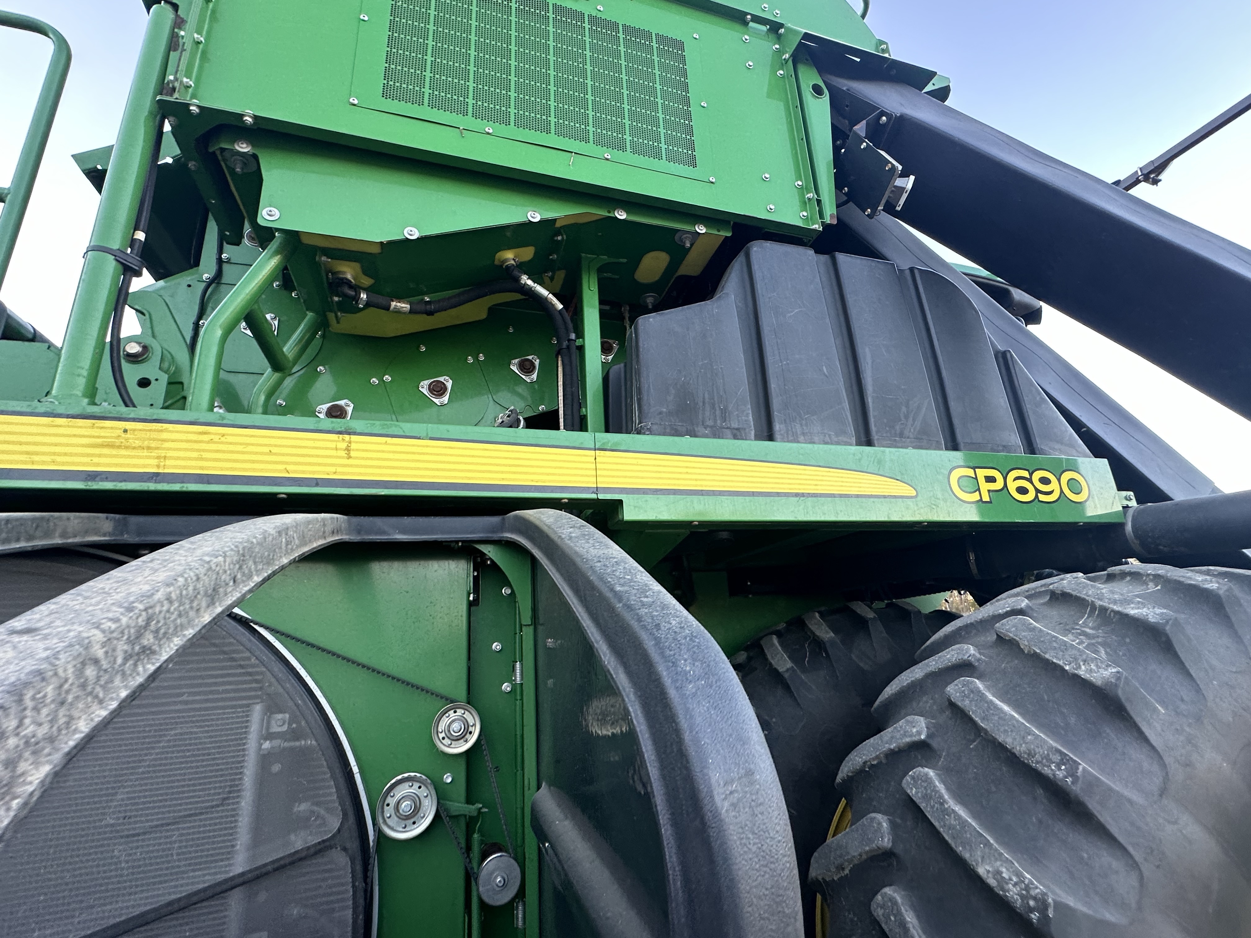 2016 John Deere CP690 Cotton Equipment