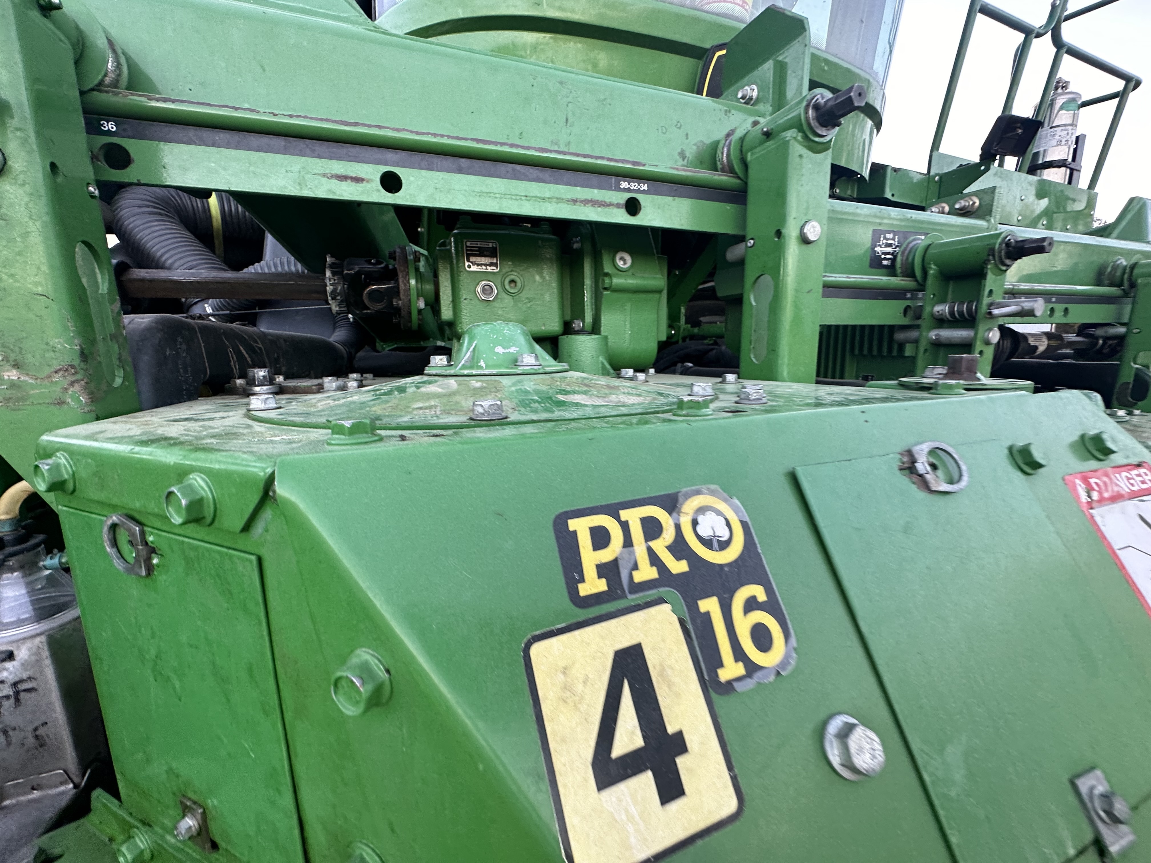 2016 John Deere CP690 Cotton Equipment