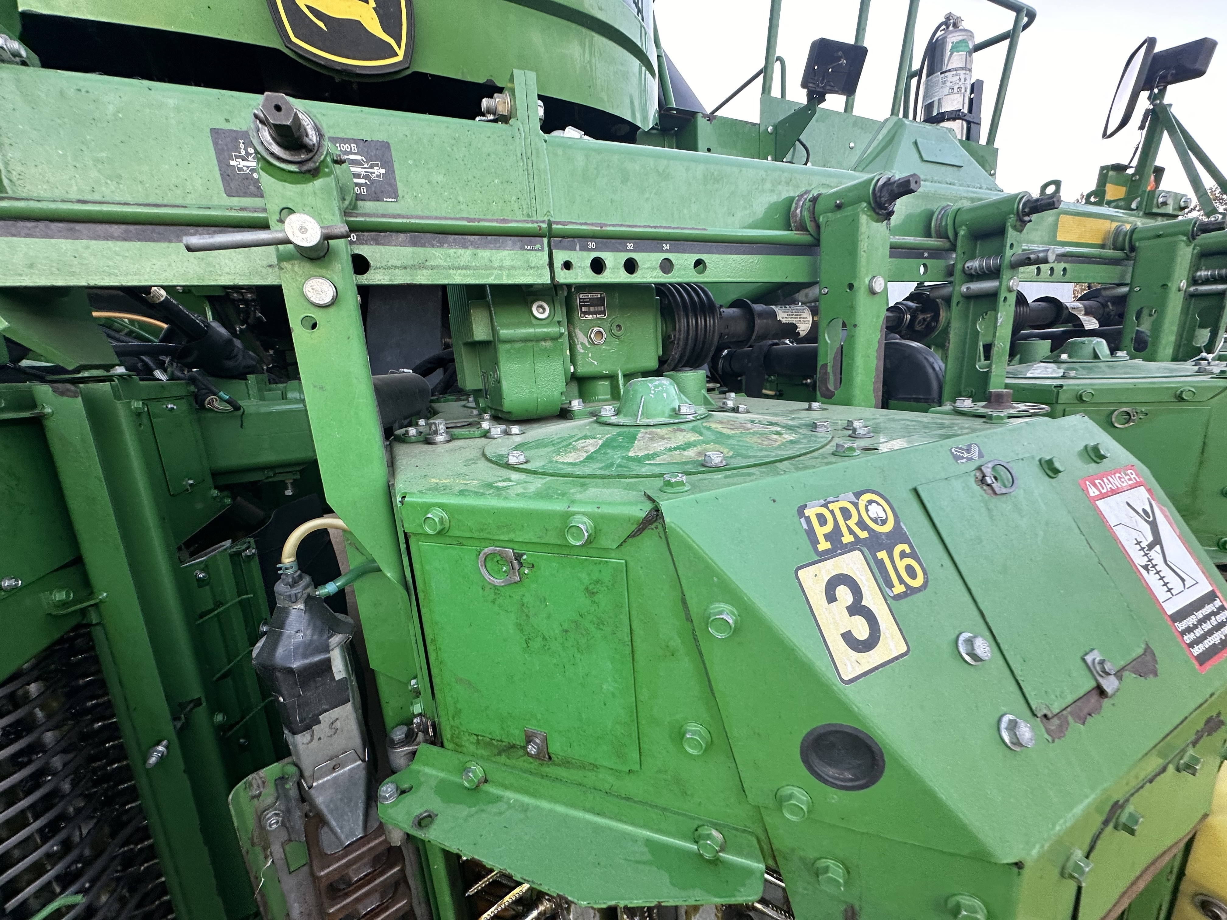 2016 John Deere CP690 Cotton Equipment