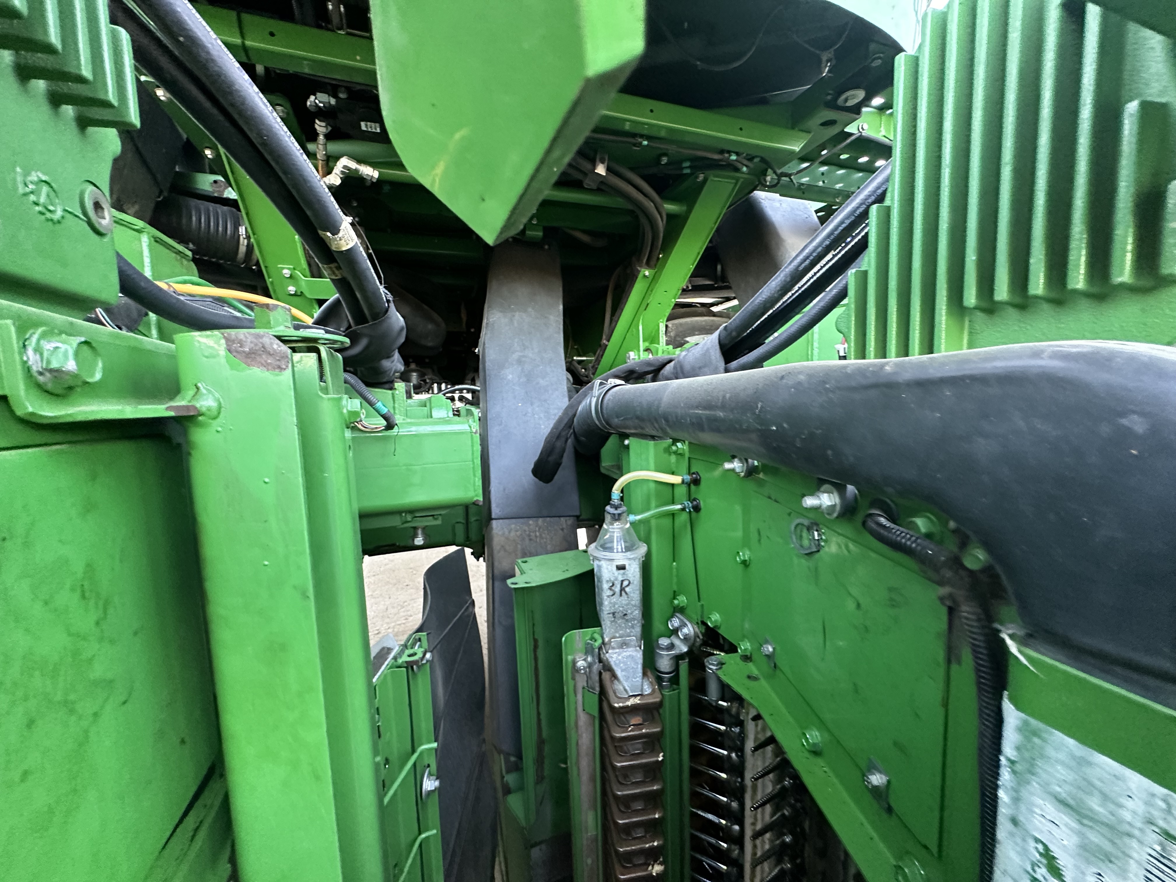 2016 John Deere CP690 Cotton Equipment