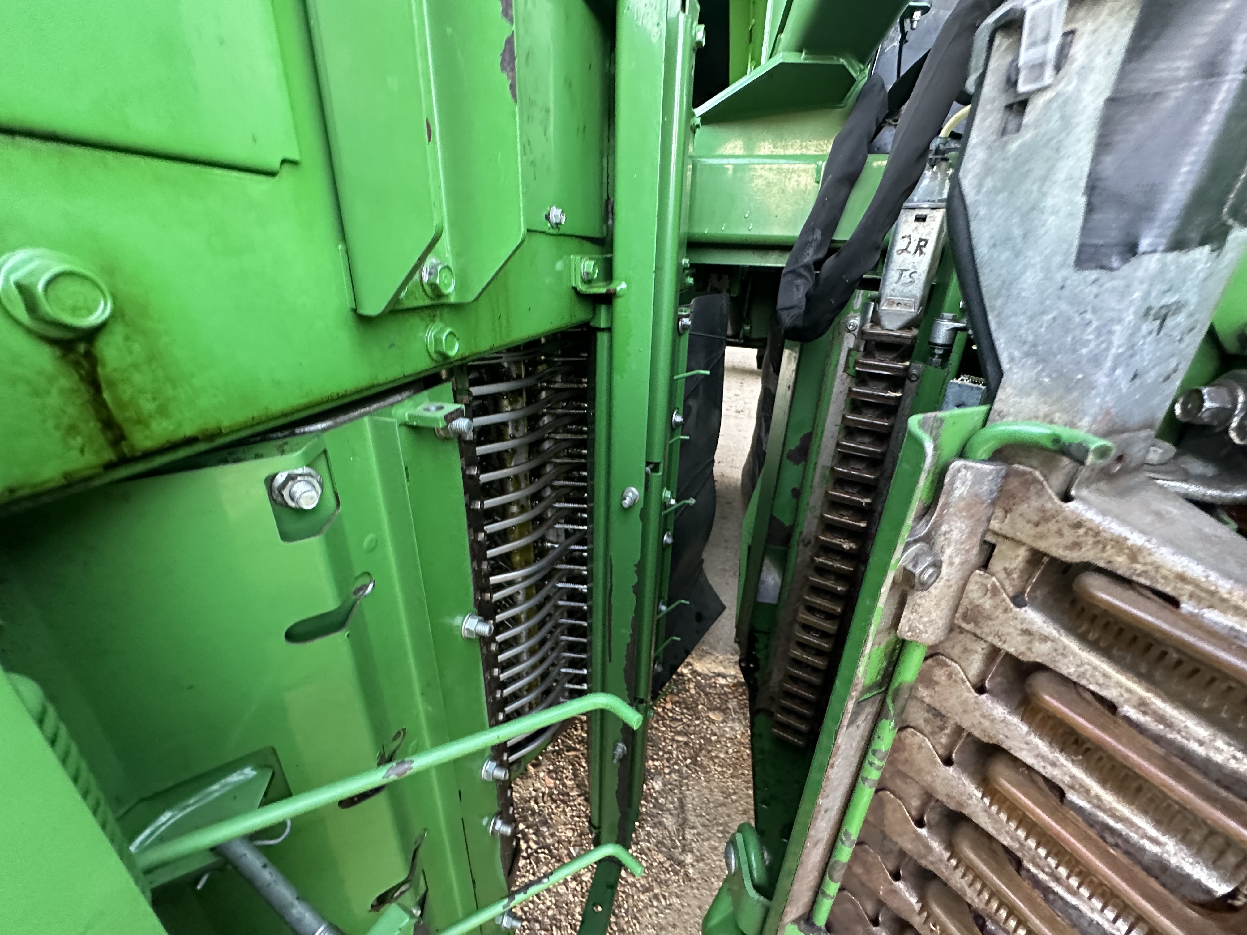 2016 John Deere CP690 Cotton Equipment
