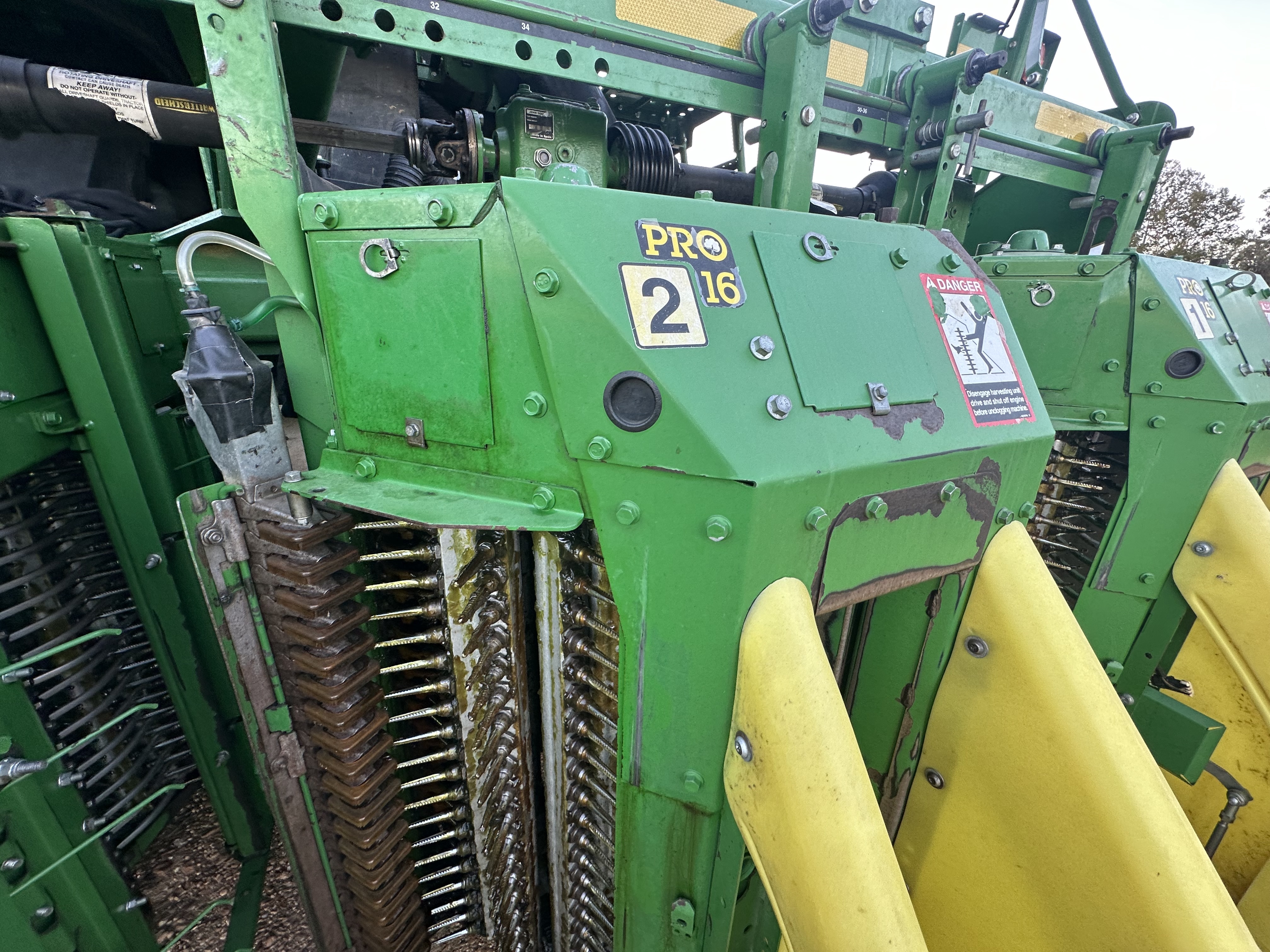 2016 John Deere CP690 Cotton Equipment