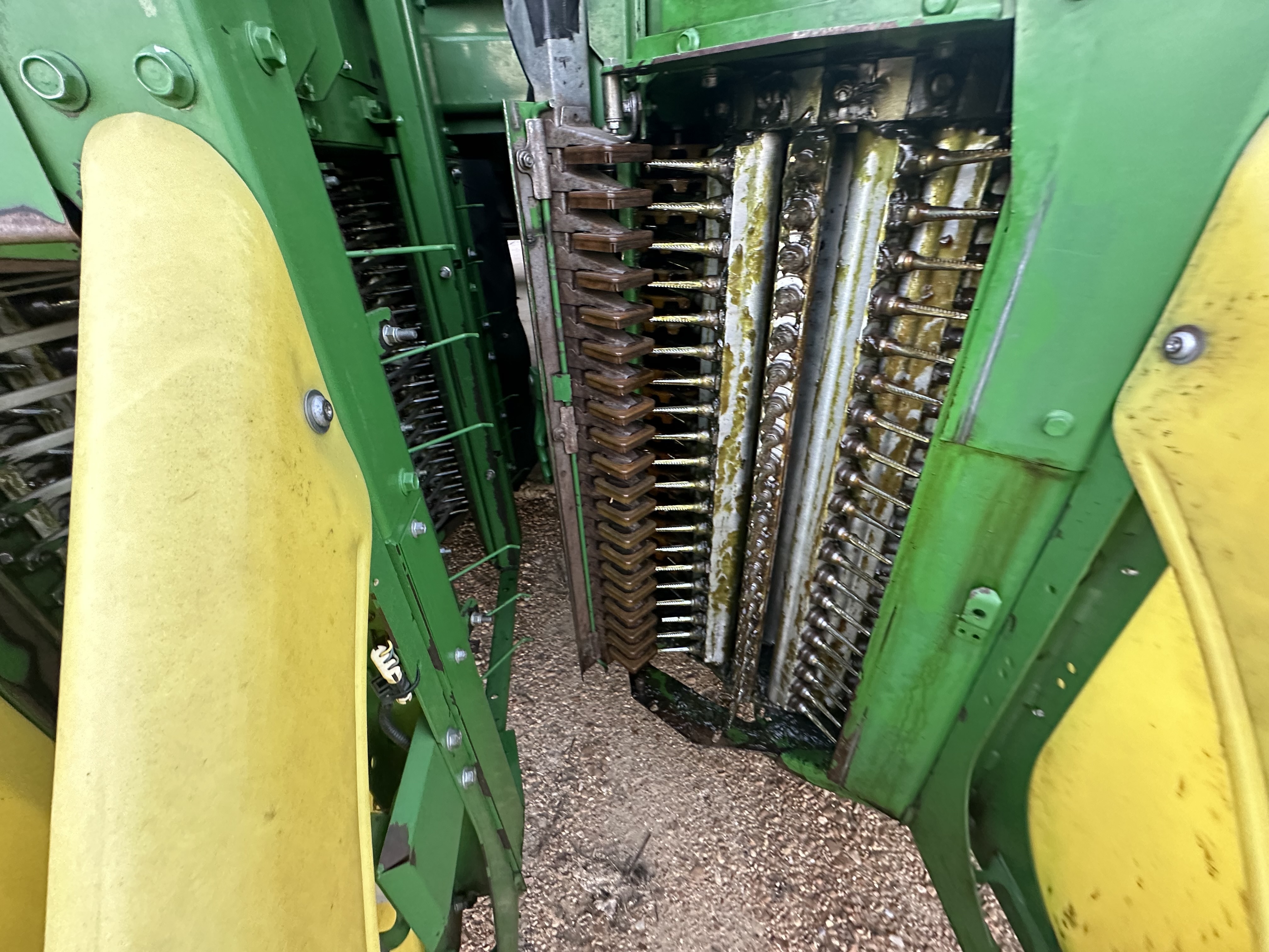2016 John Deere CP690 Cotton Equipment