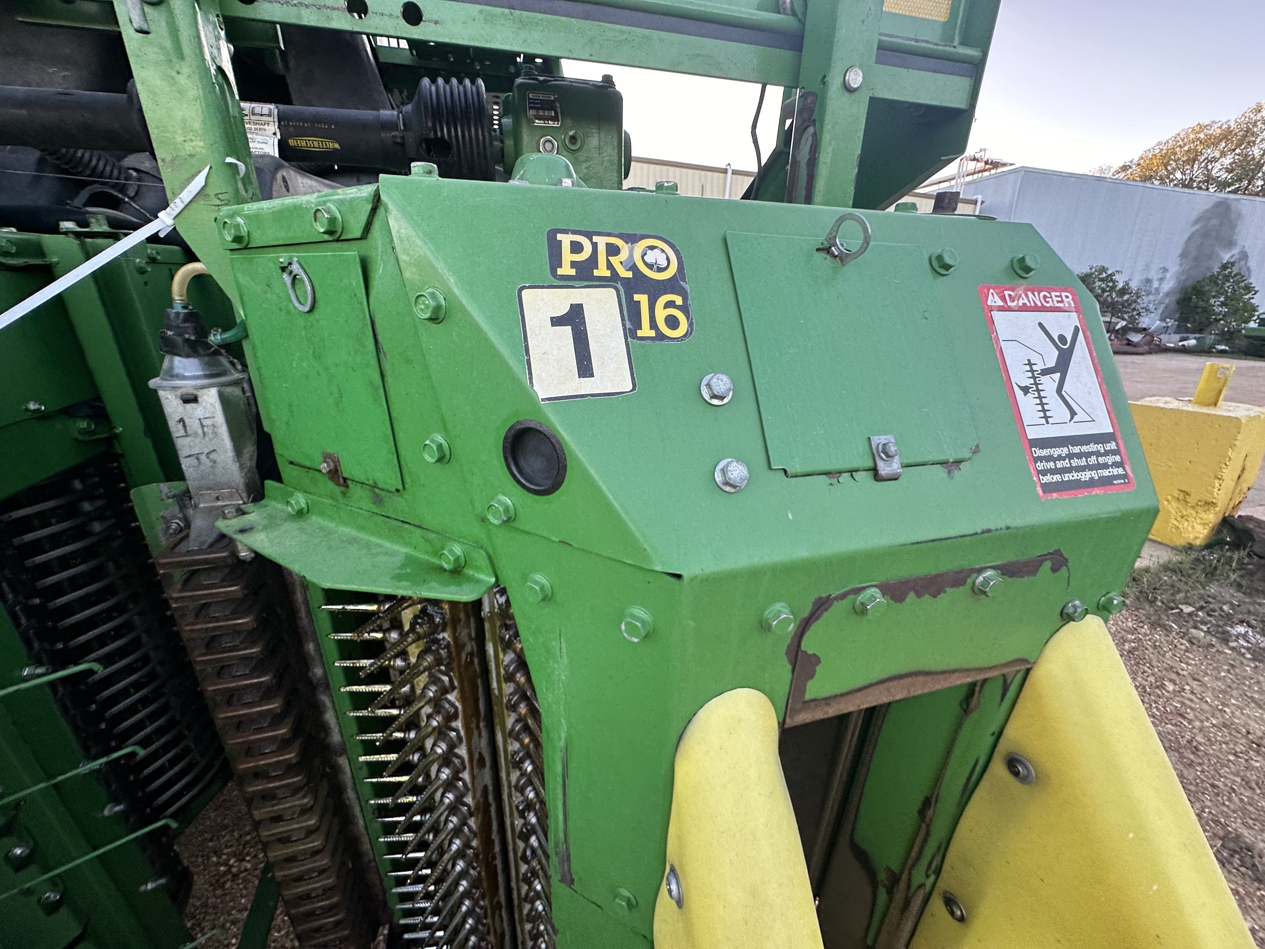 2016 John Deere CP690 Cotton Equipment