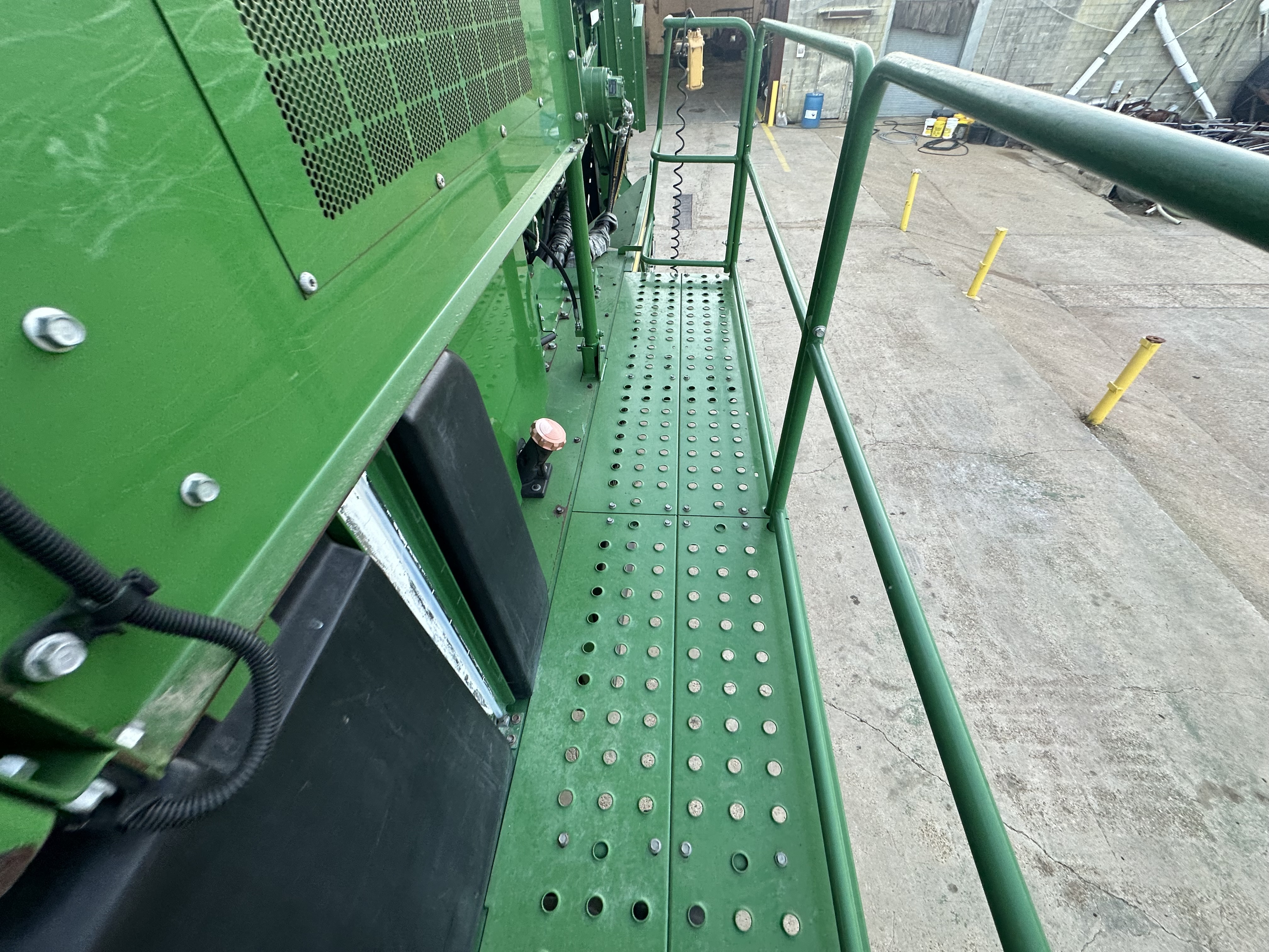 2016 John Deere CP690 Cotton Equipment