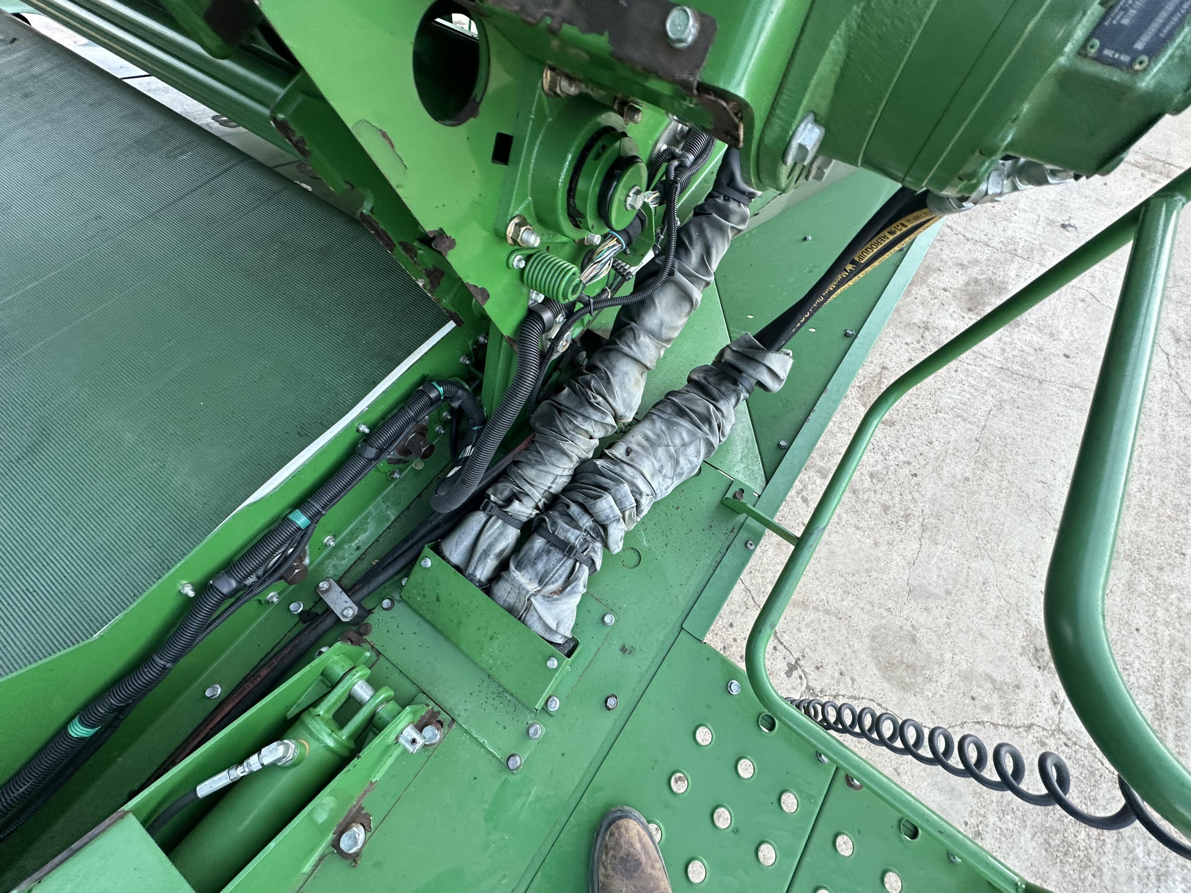 2016 John Deere CP690 Cotton Equipment