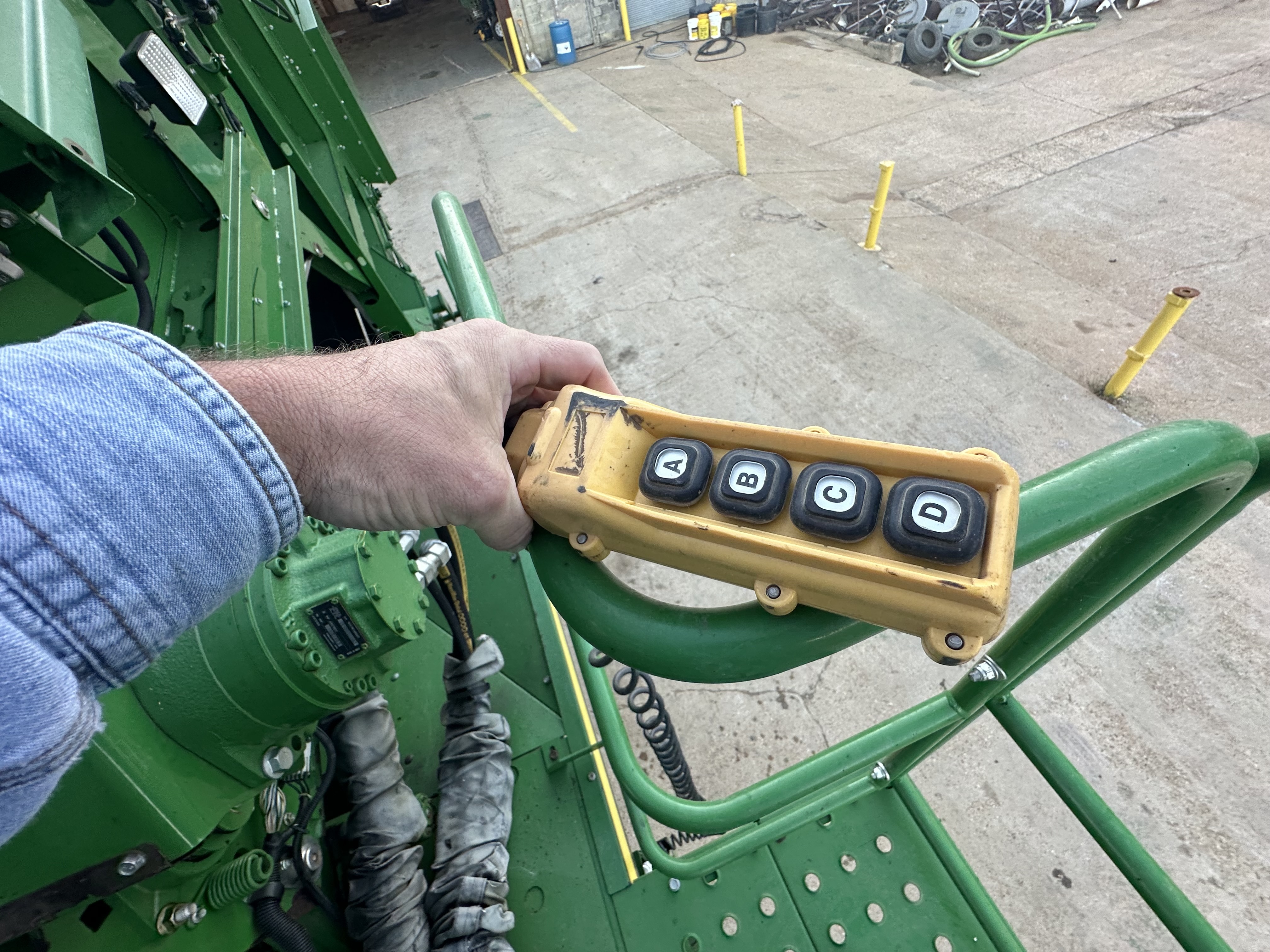 2016 John Deere CP690 Cotton Equipment