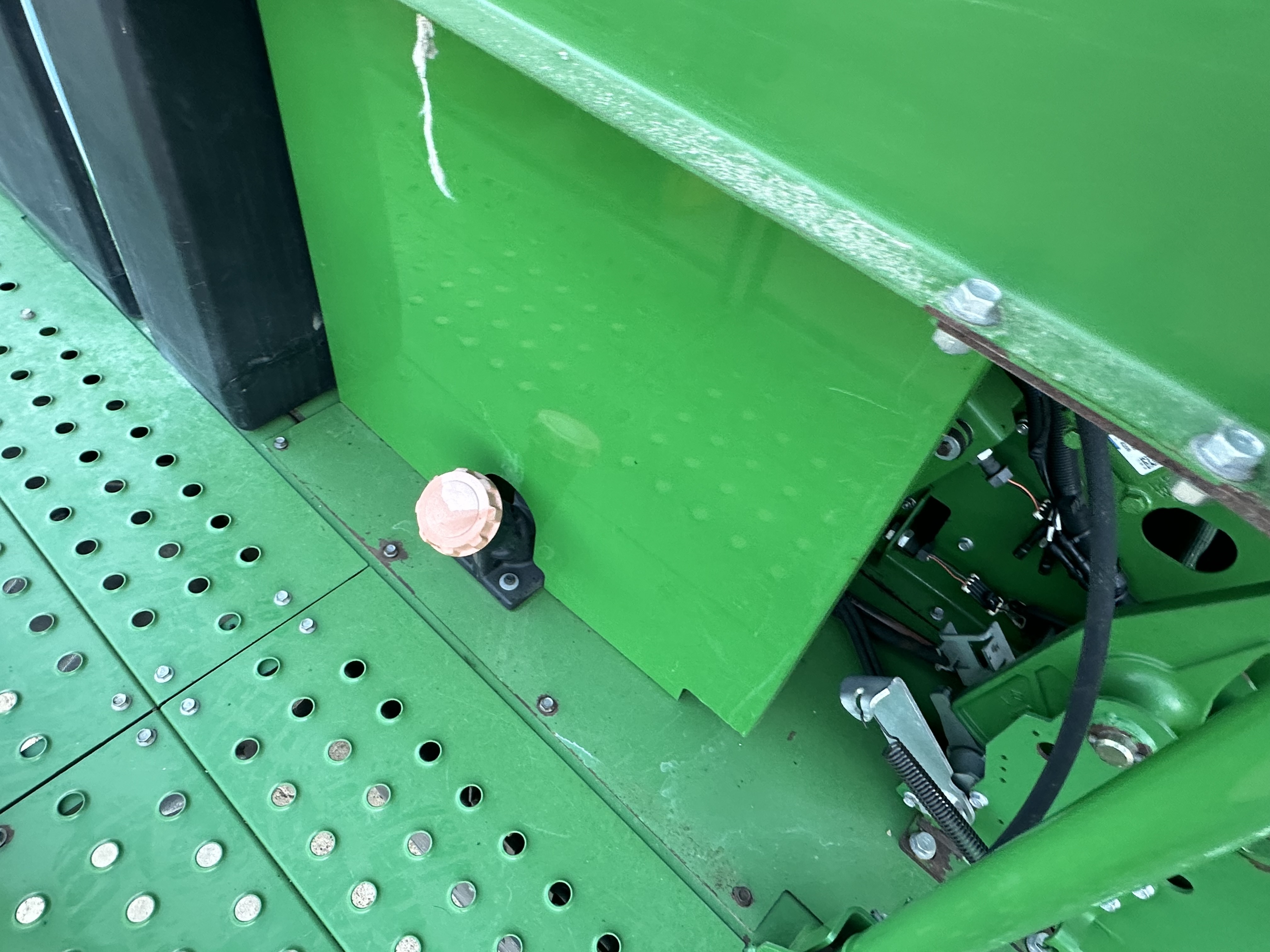 2016 John Deere CP690 Cotton Equipment