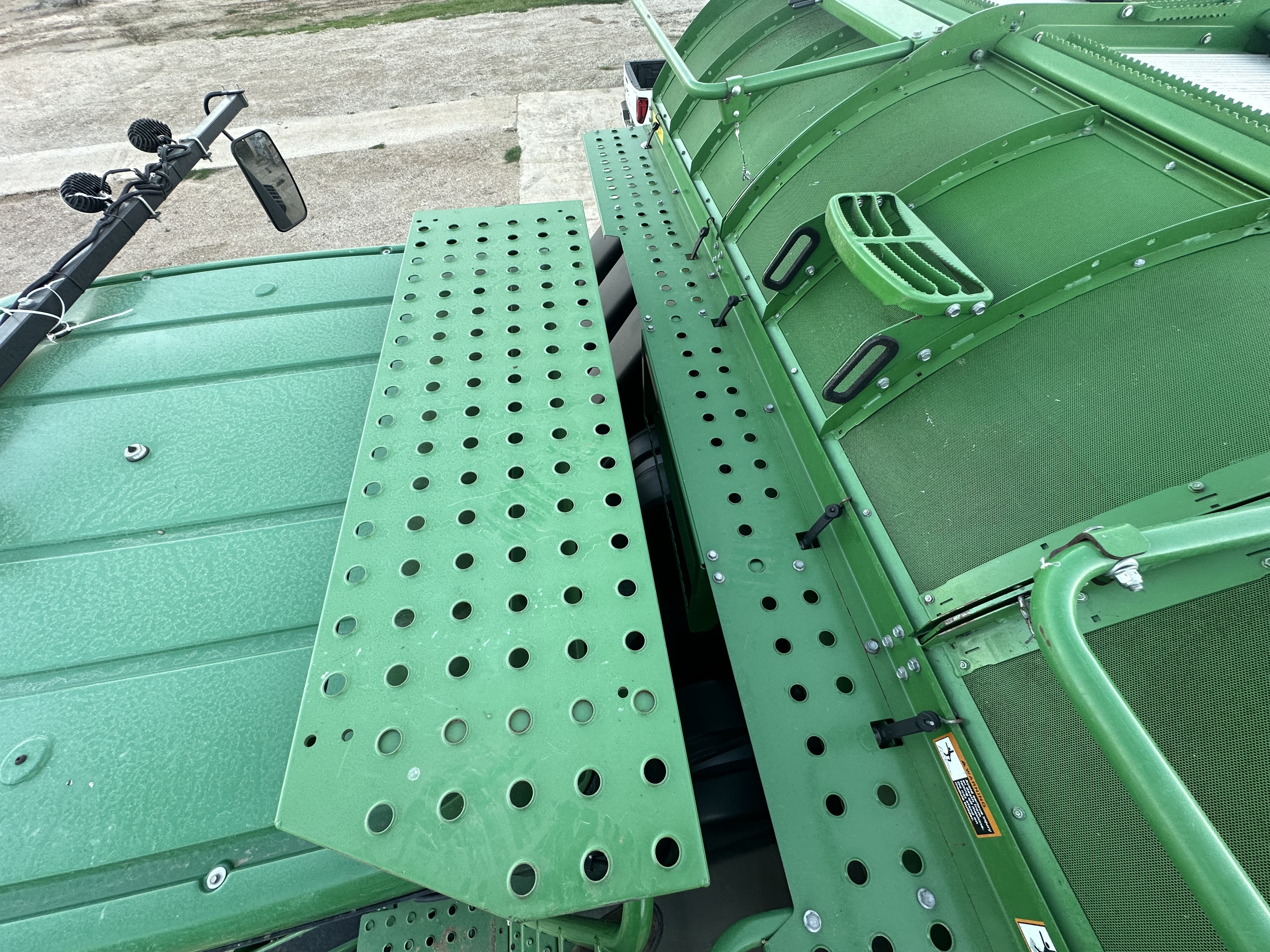 2016 John Deere CP690 Cotton Equipment