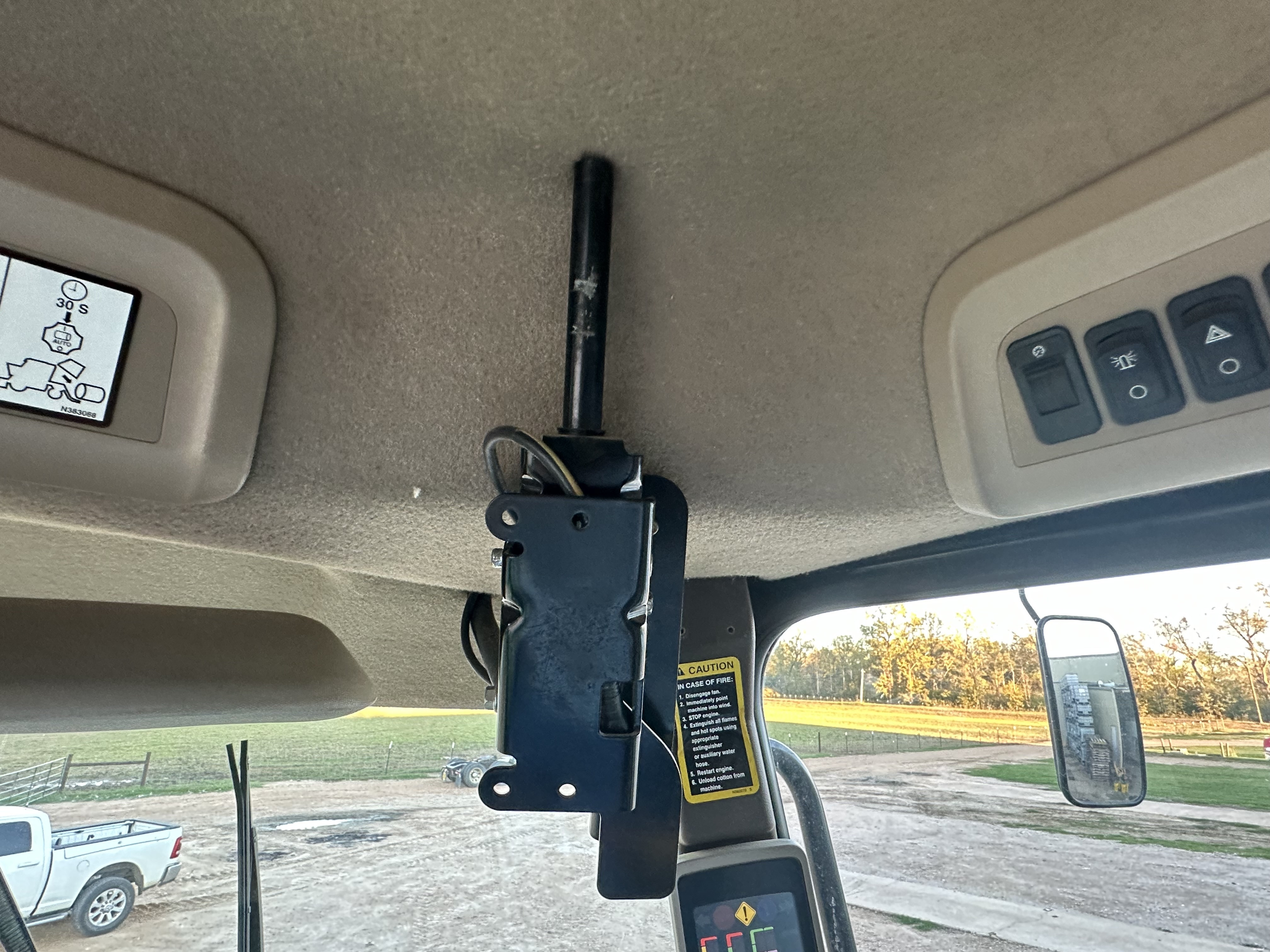 2016 John Deere CP690 Cotton Equipment