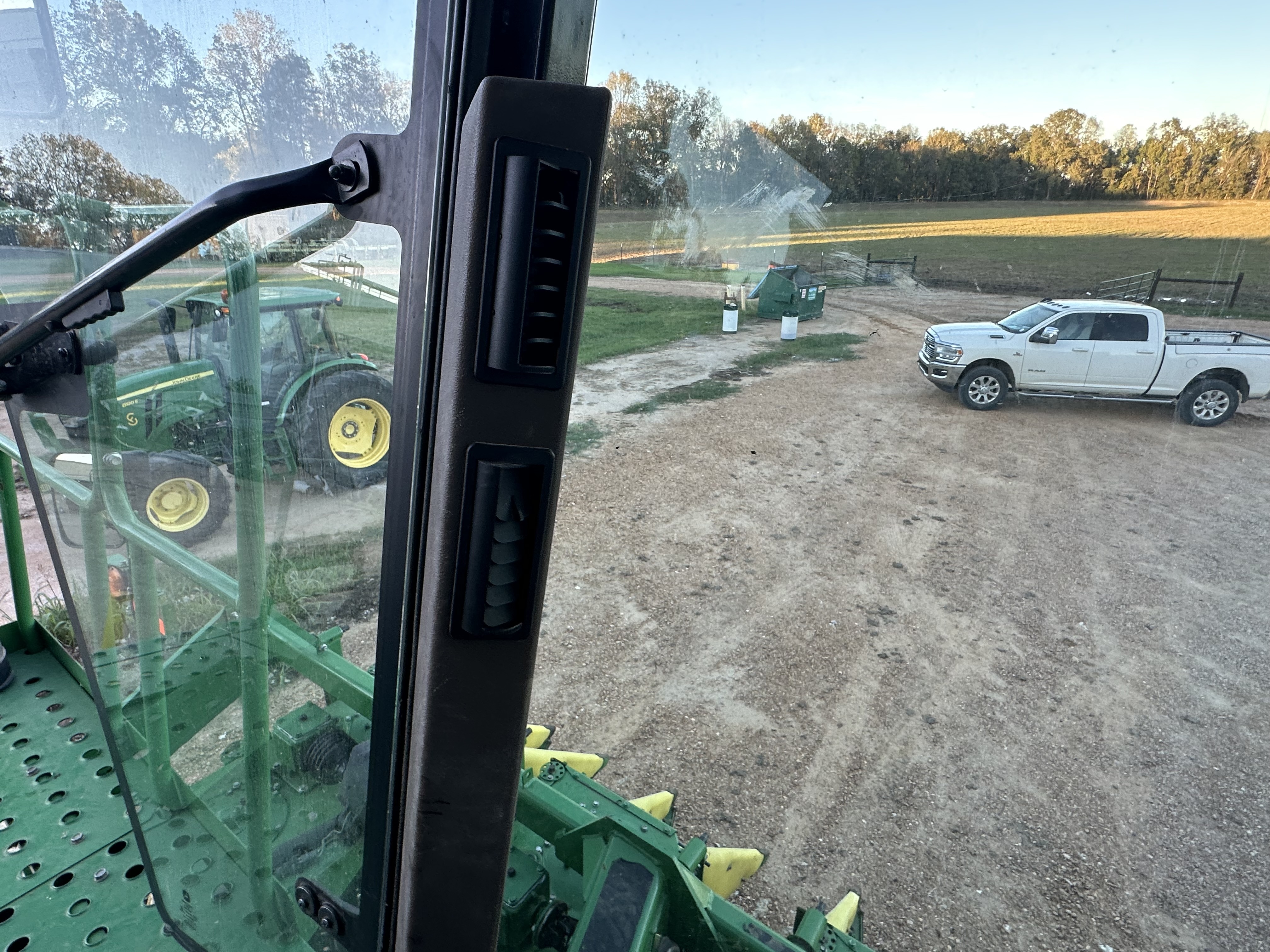 2016 John Deere CP690 Cotton Equipment
