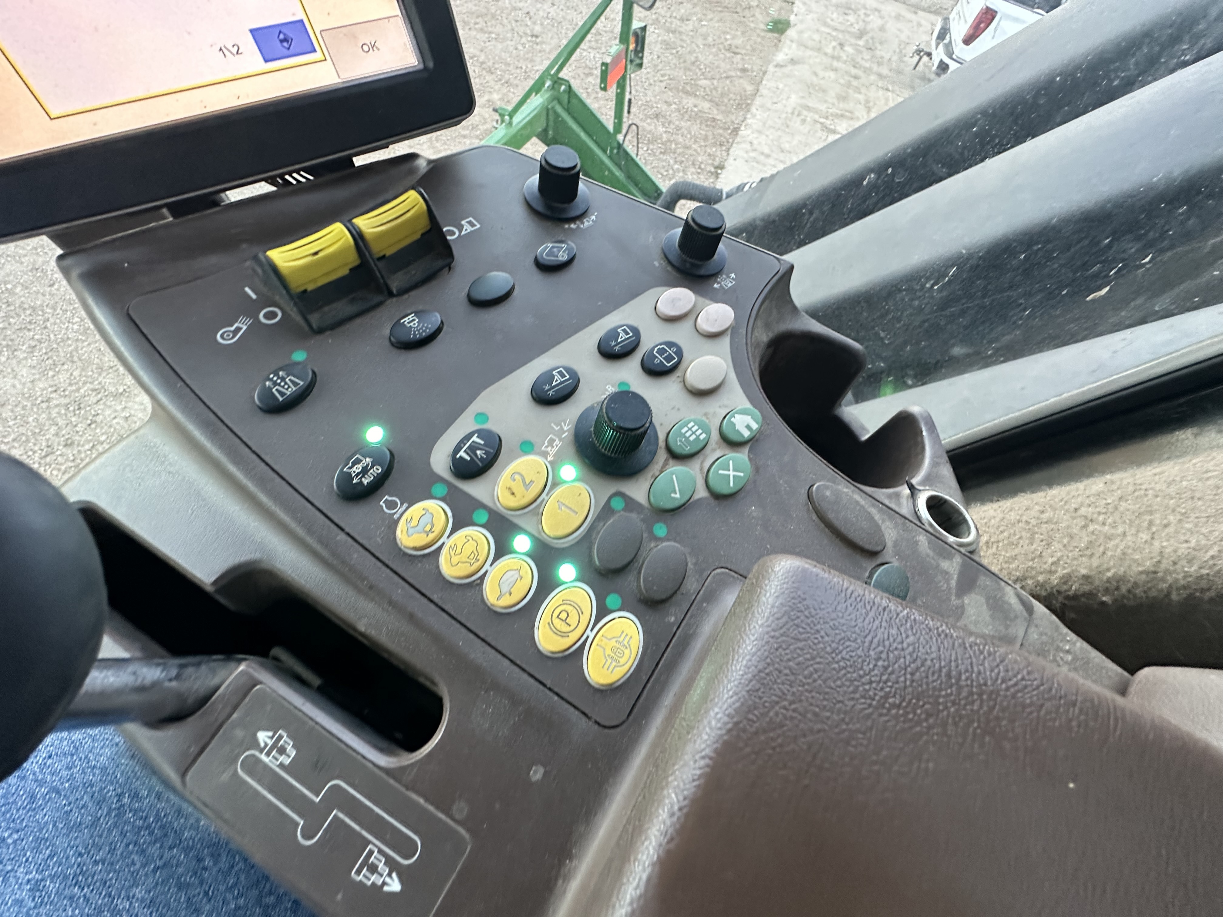 2016 John Deere CP690 Cotton Equipment
