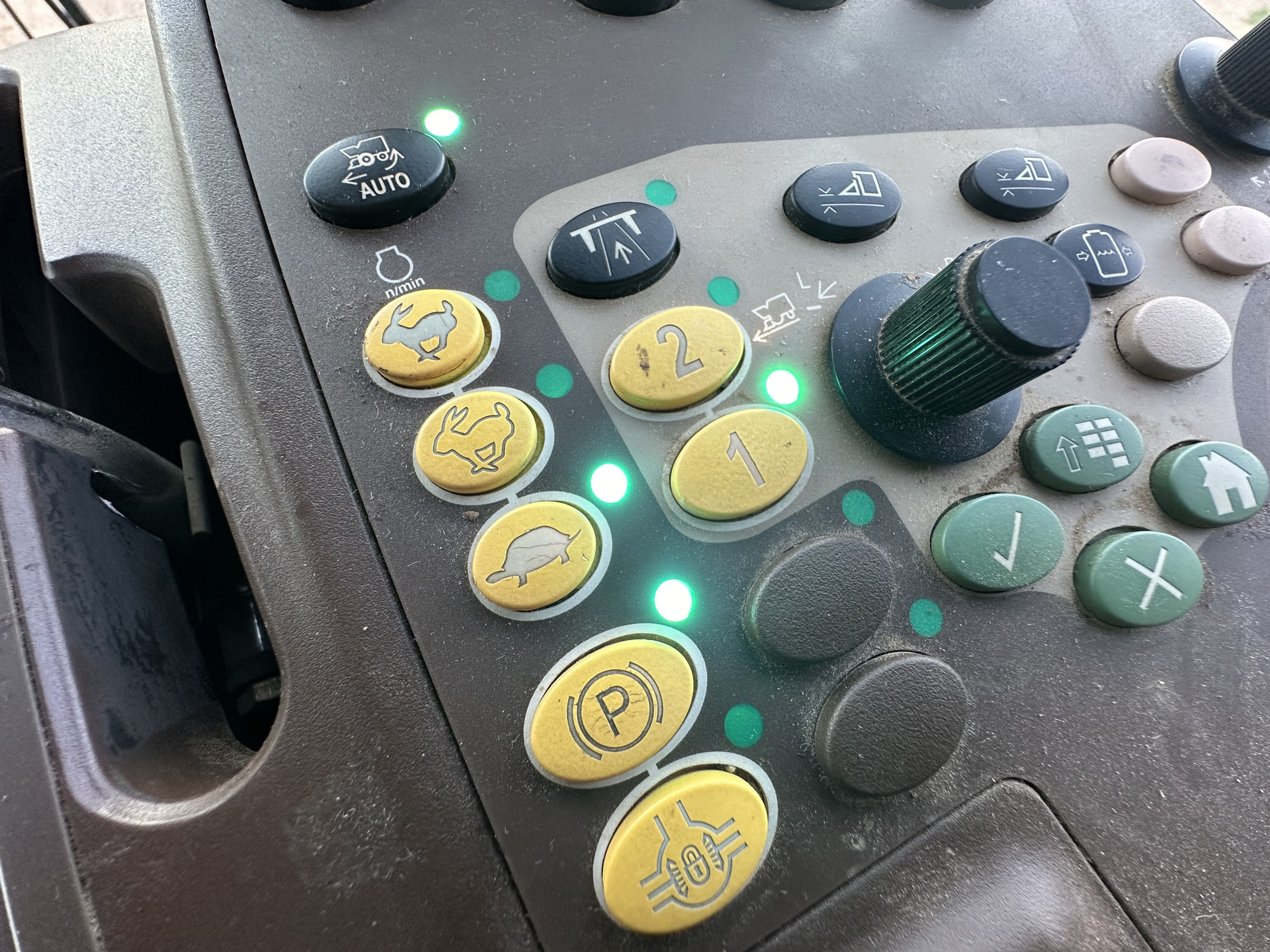 2016 John Deere CP690 Cotton Equipment