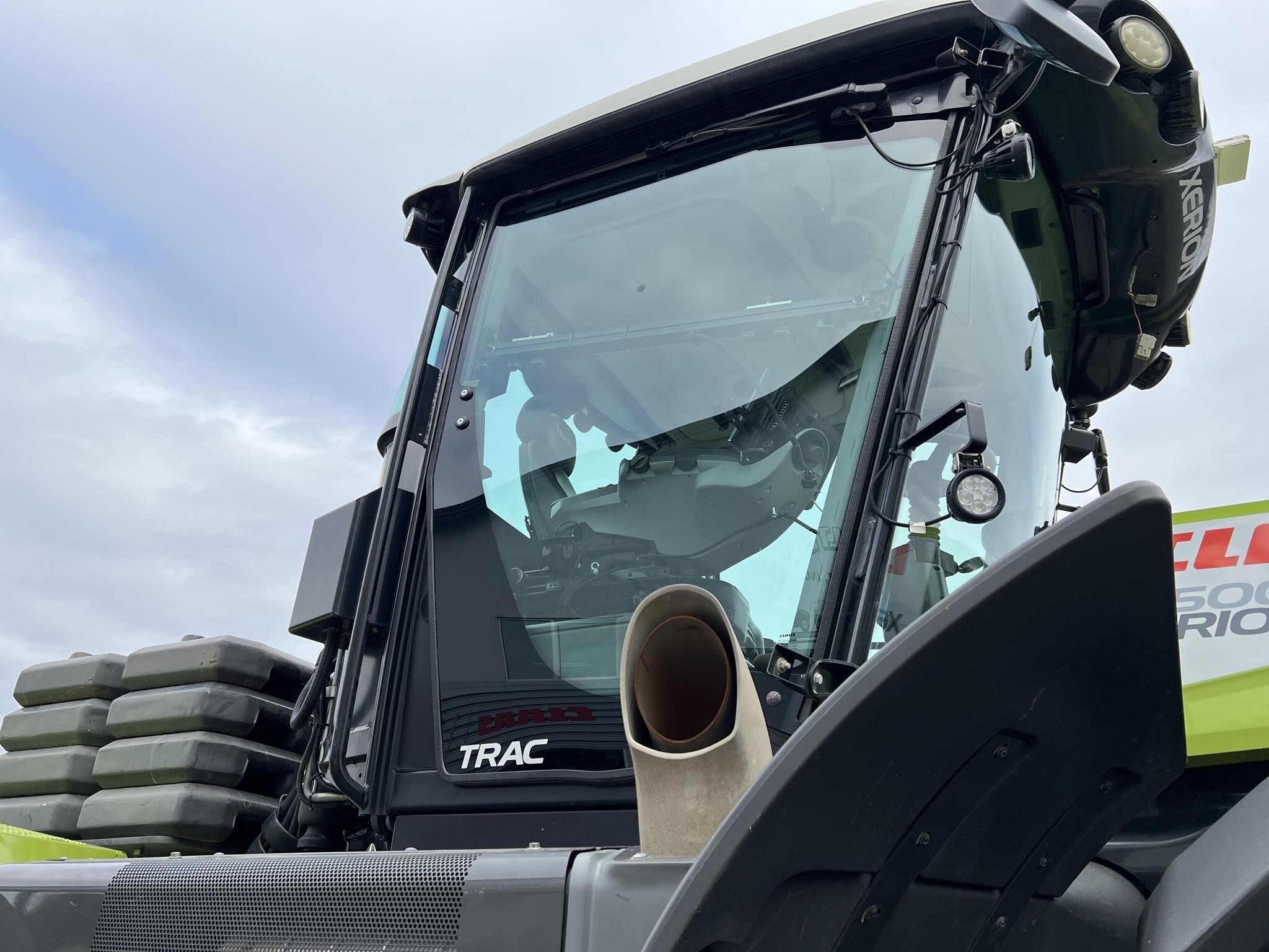 2020 Claas XERION 5000 Tractor