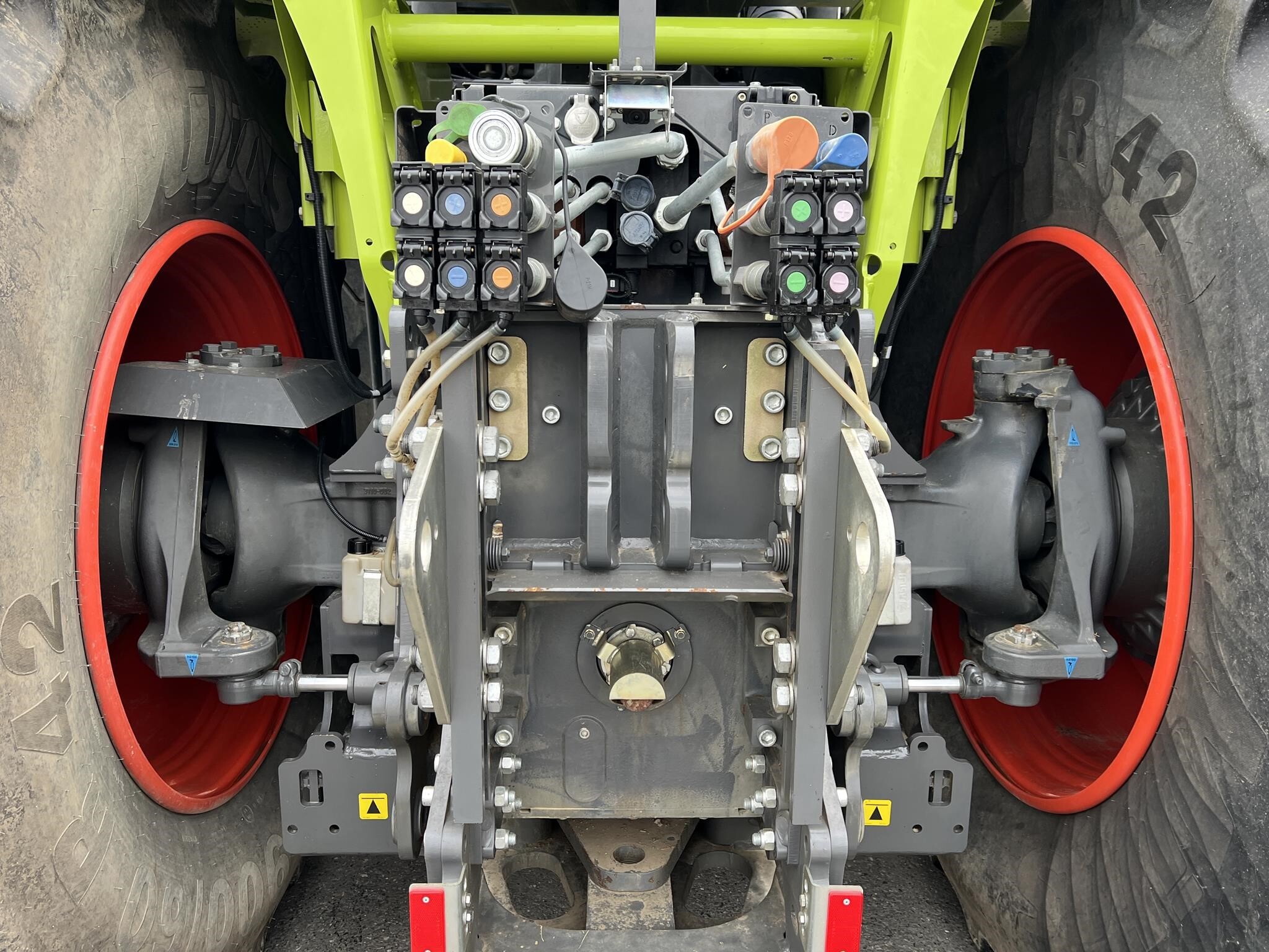 2020 Claas XERION 5000 Tractor